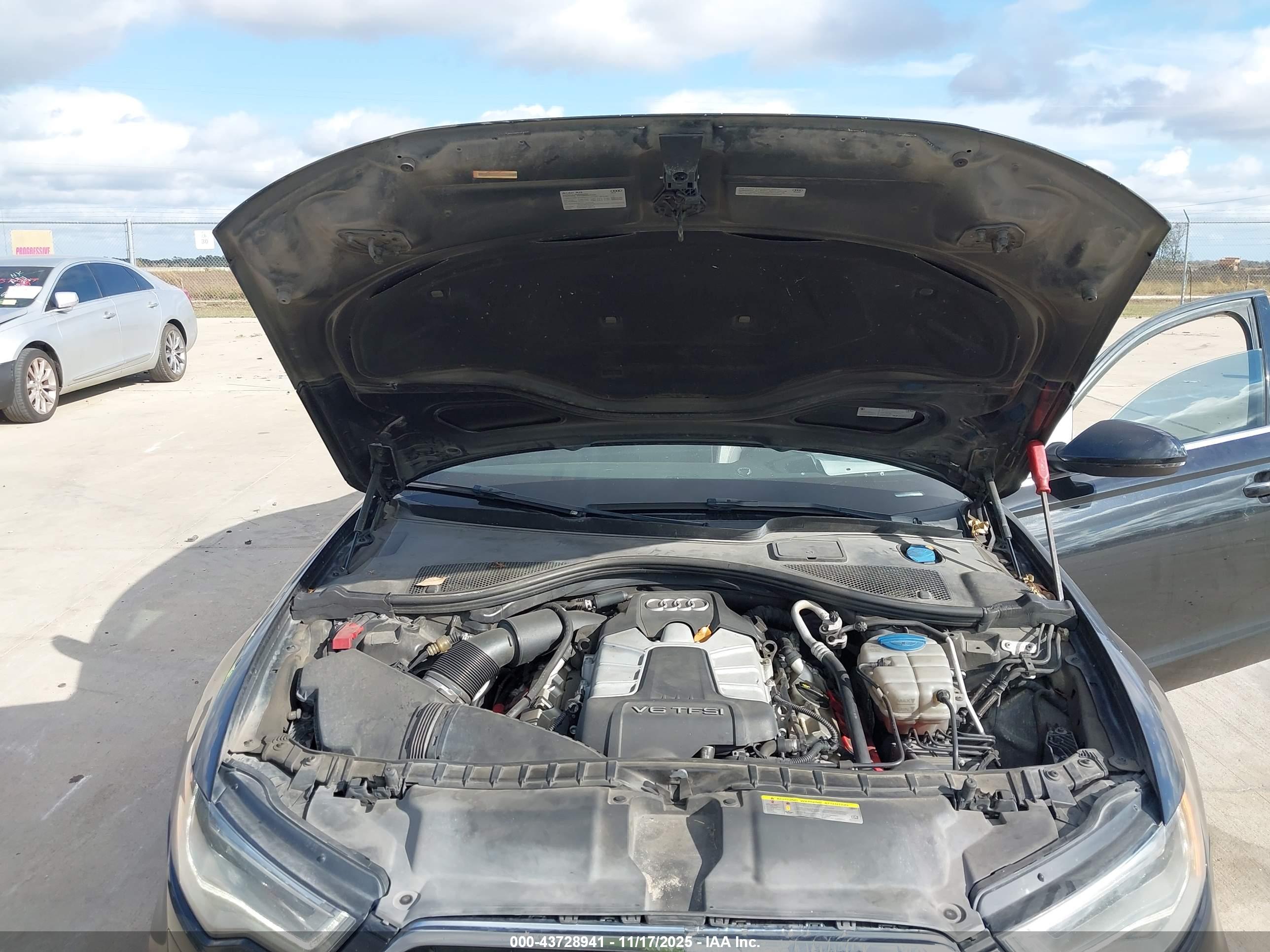 AUDI A6 image 10
