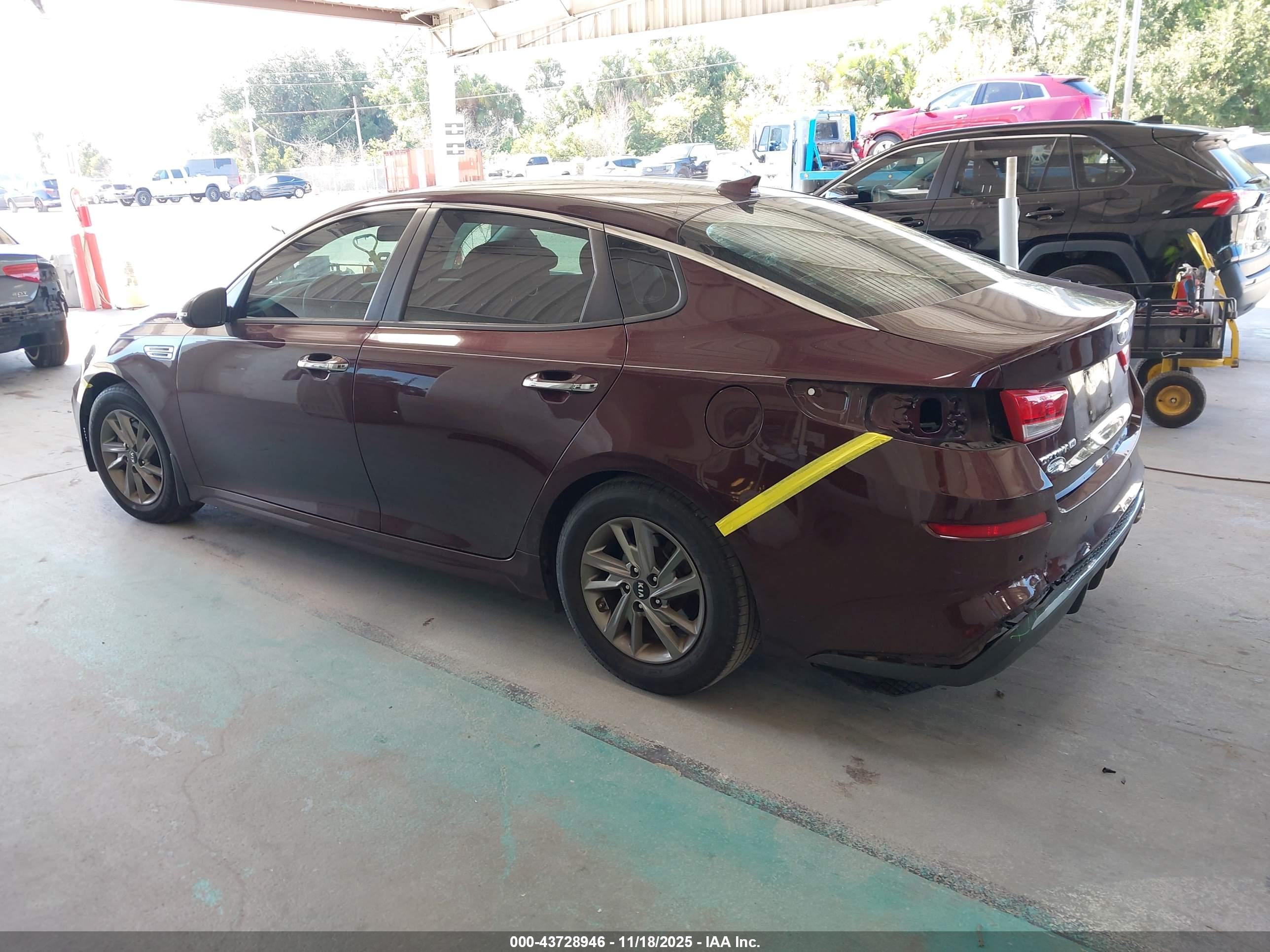 KIA OPTIMA image 3