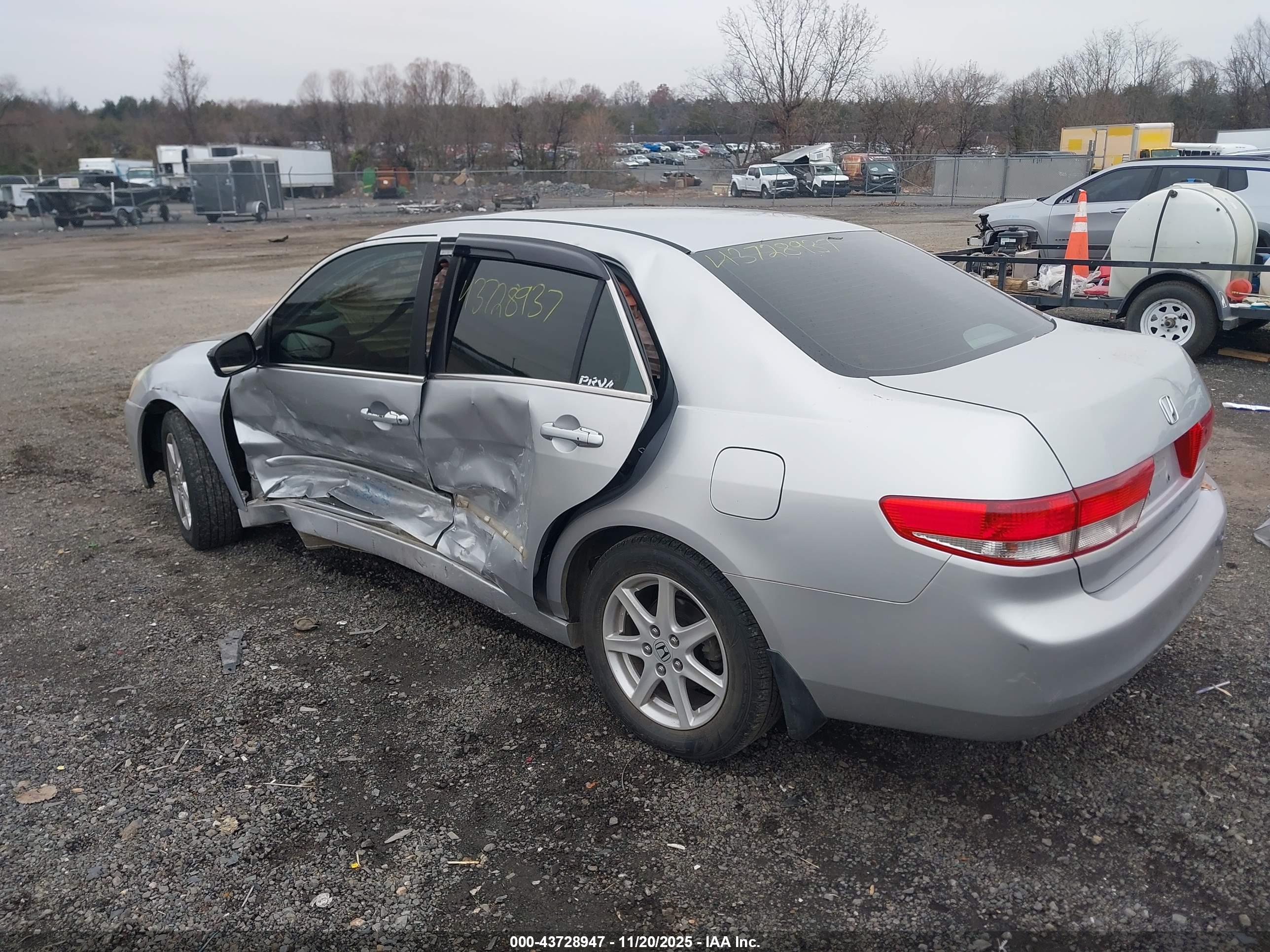 HONDA ACCORD image 3