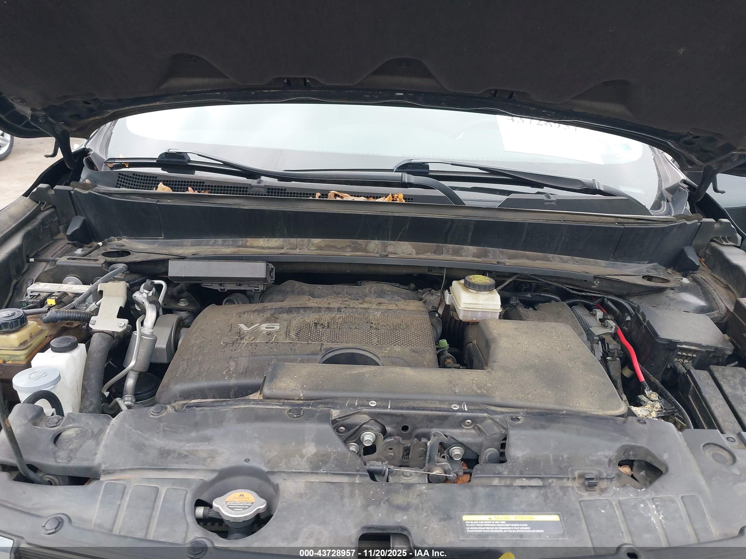 NISSAN PATHFINDER image 10