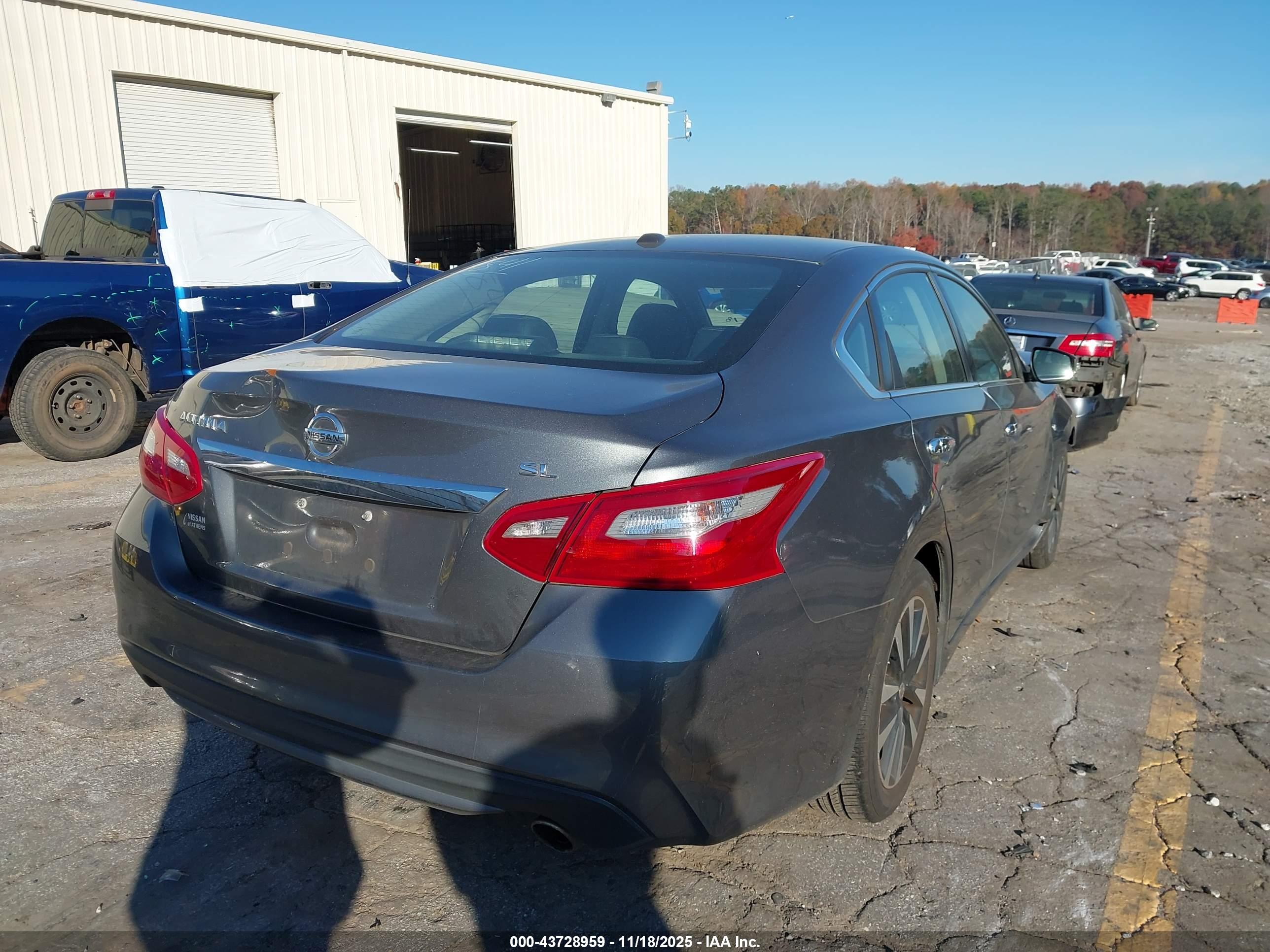 NISSAN ALTIMA image 4
