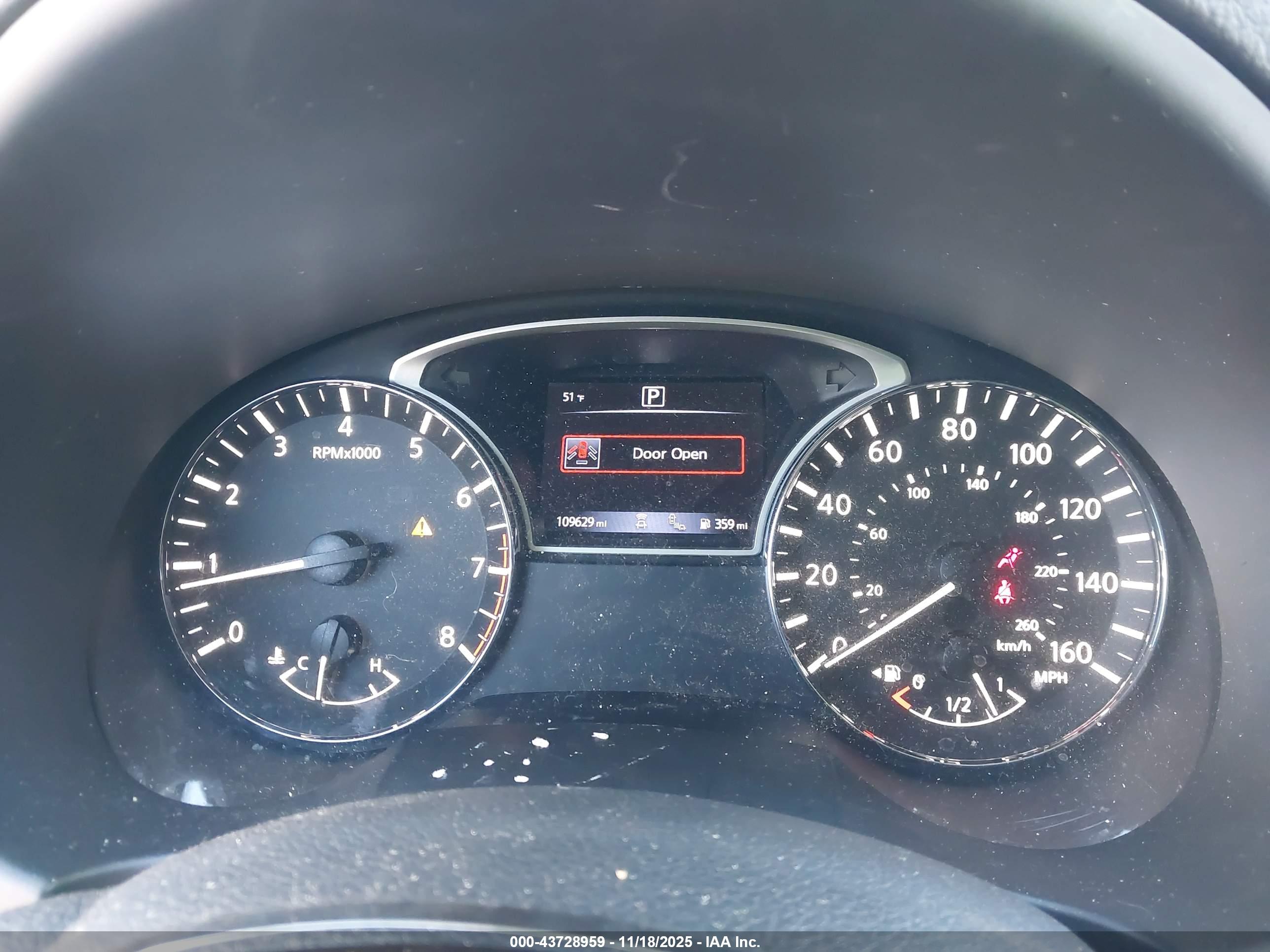NISSAN ALTIMA image 7