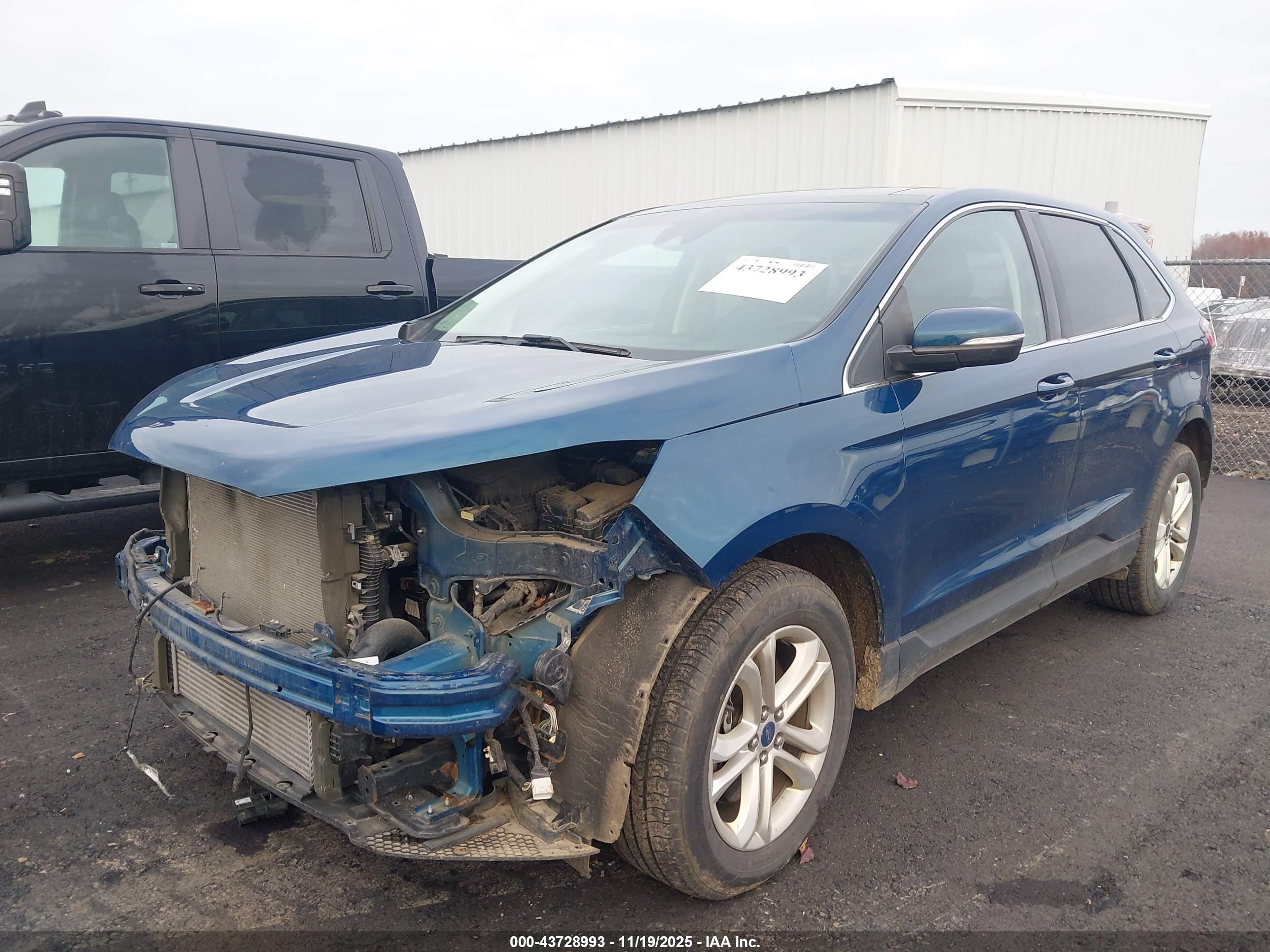 FORD EDGE image 2