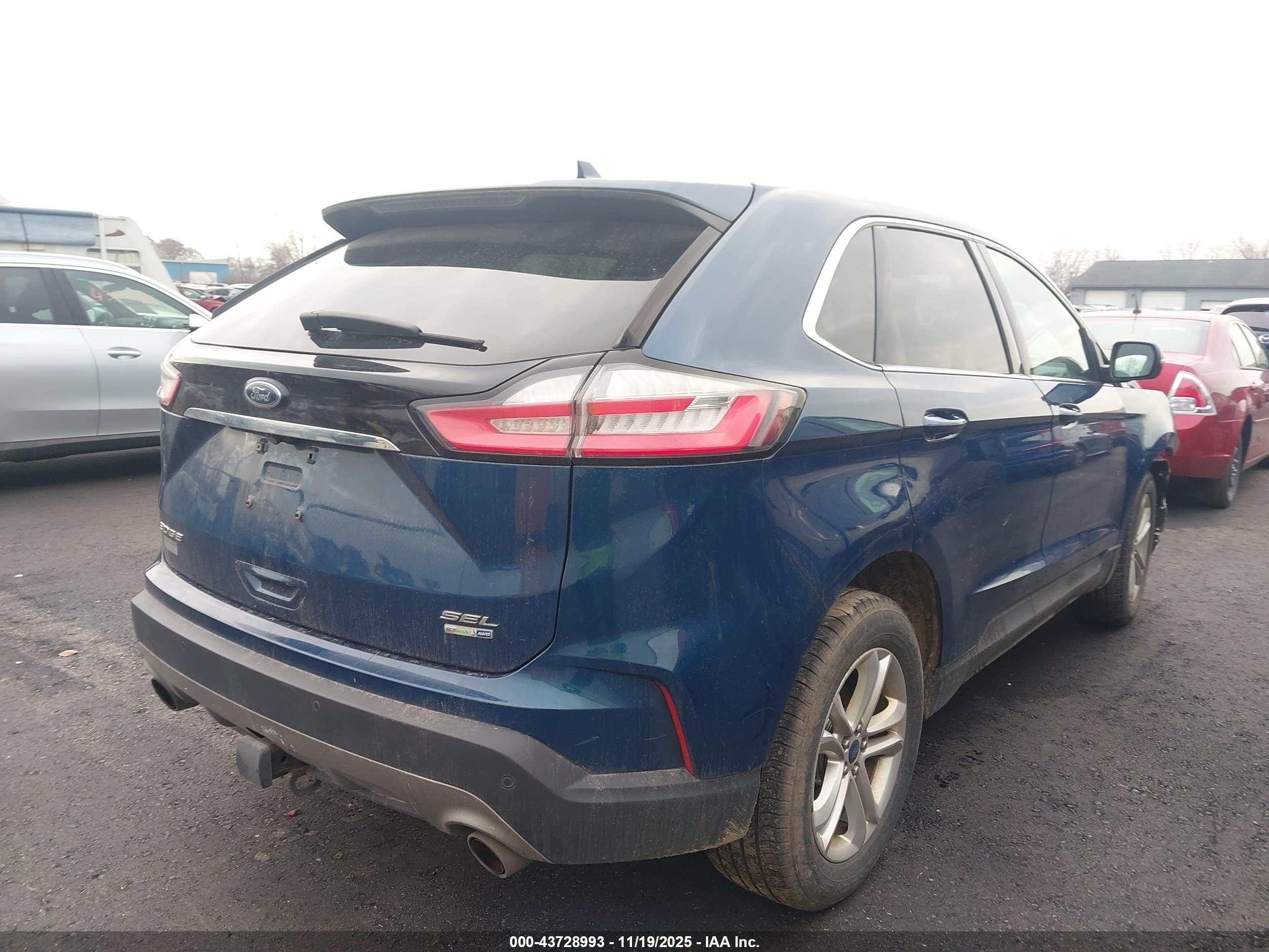 FORD EDGE image 4