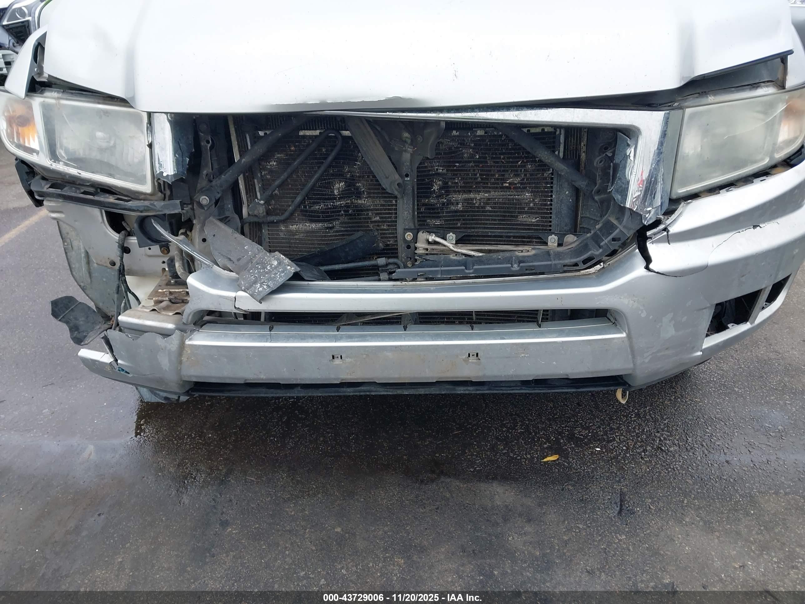 HONDA RIDGELINE image 6