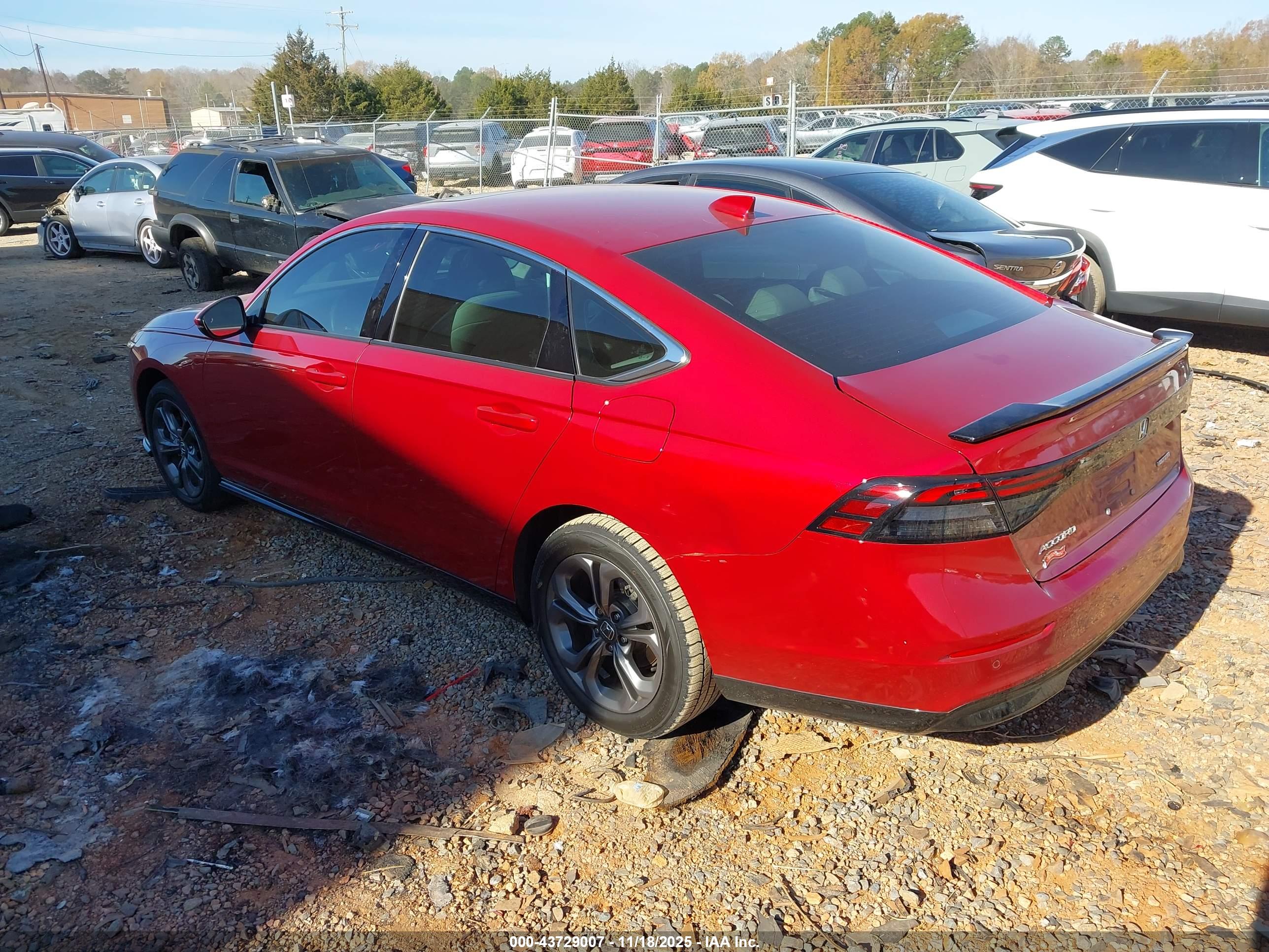 HONDA ACCORD image 3