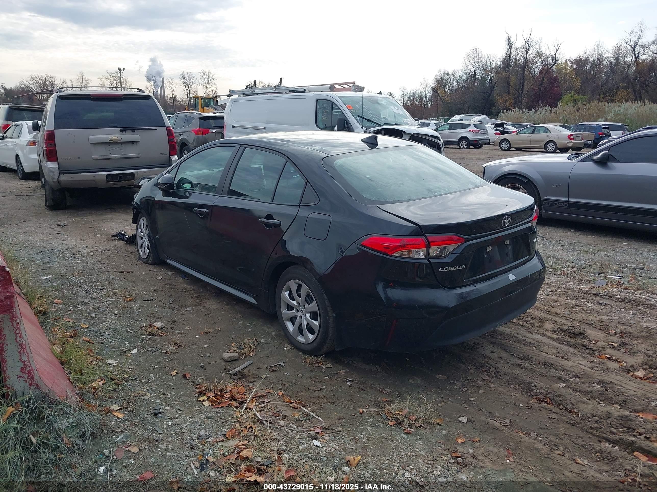 TOYOTA COROLLA image 3