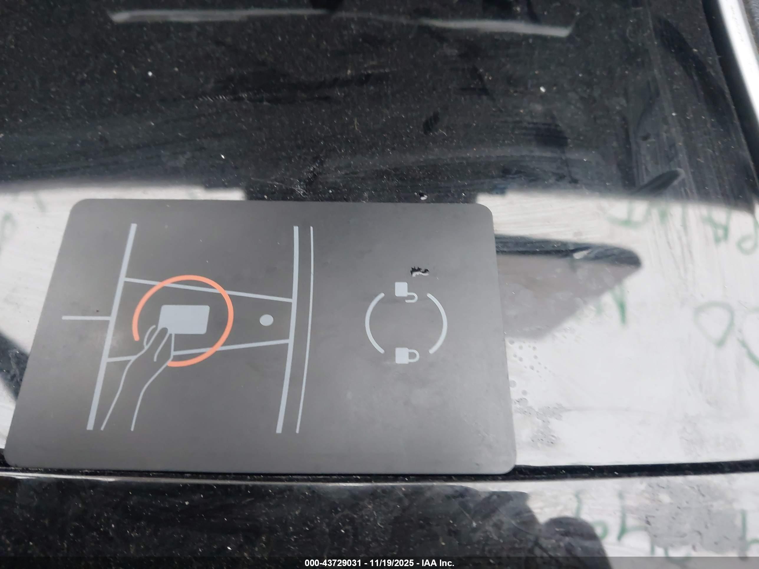 TESLA MODEL image 11