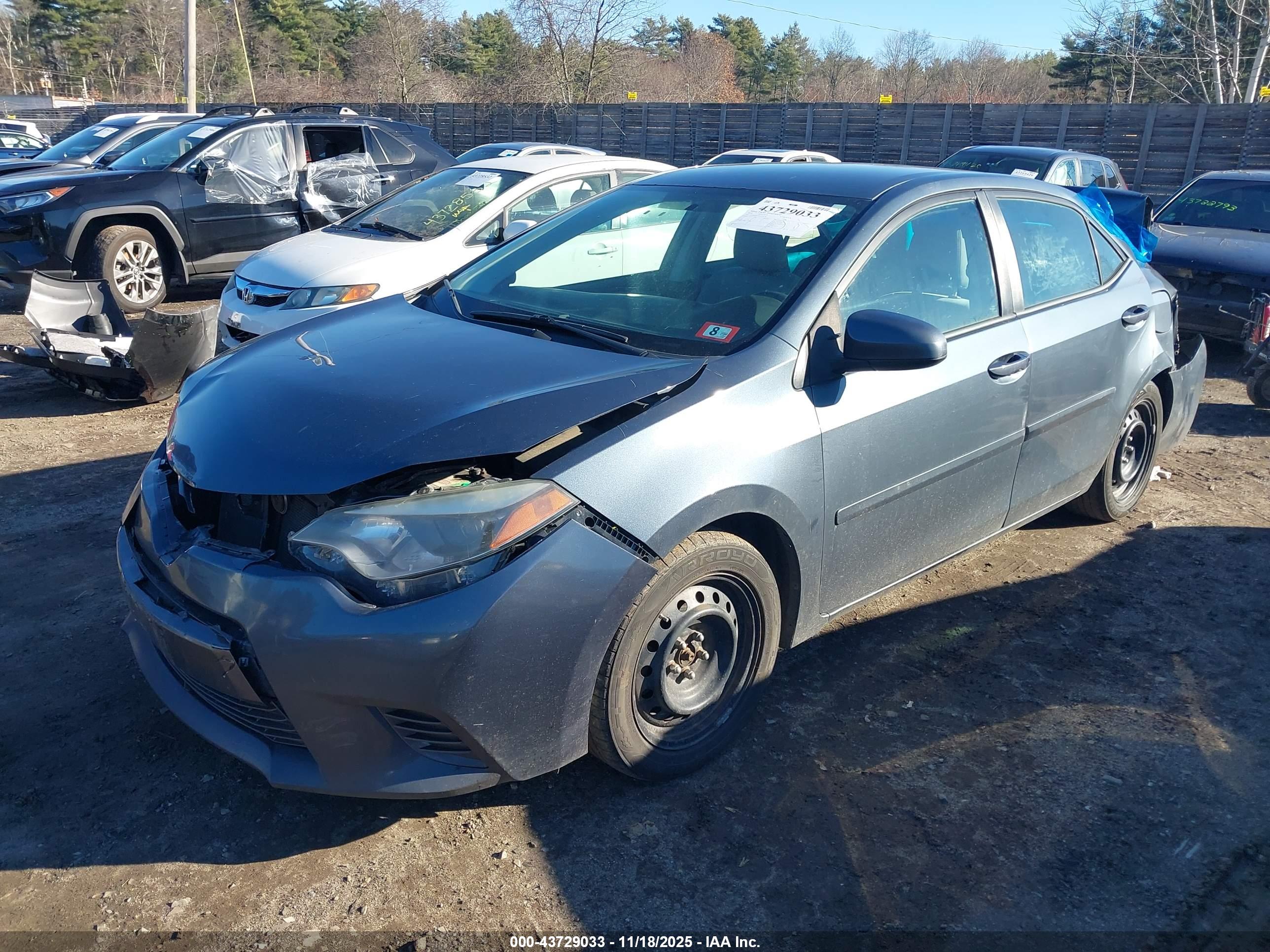 TOYOTA COROLLA image 2