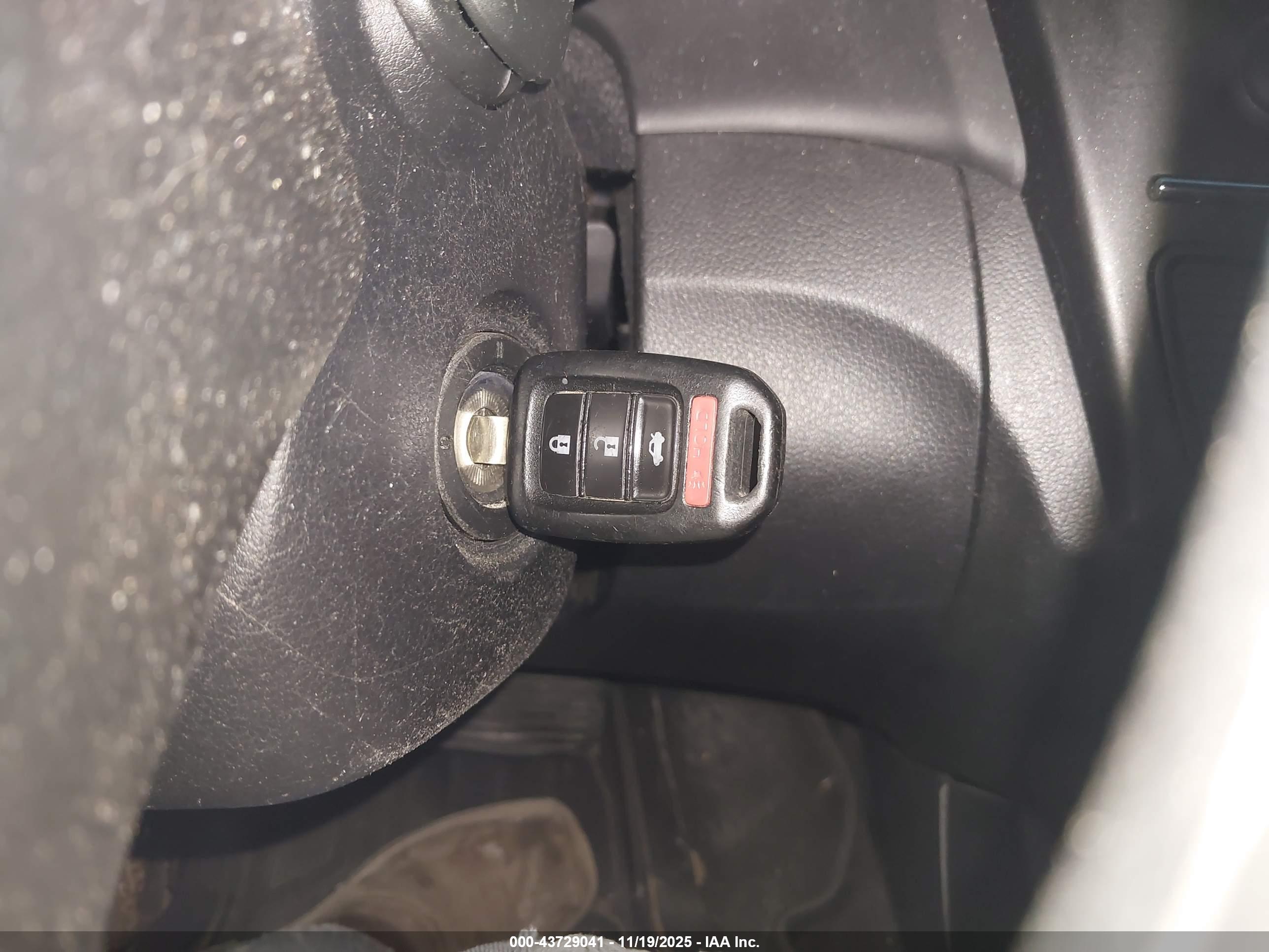HONDA CIVIC image 11