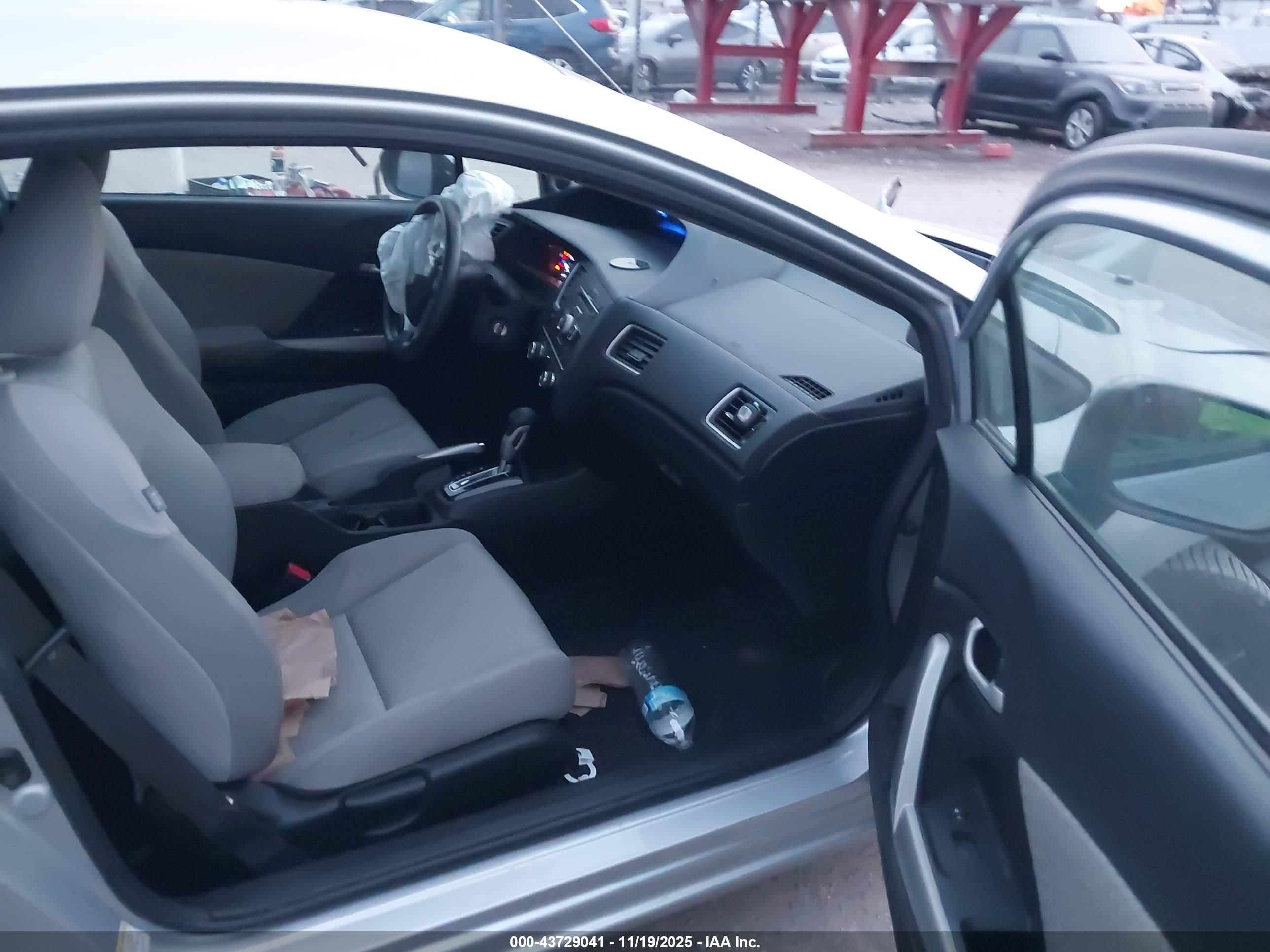 HONDA CIVIC image 5