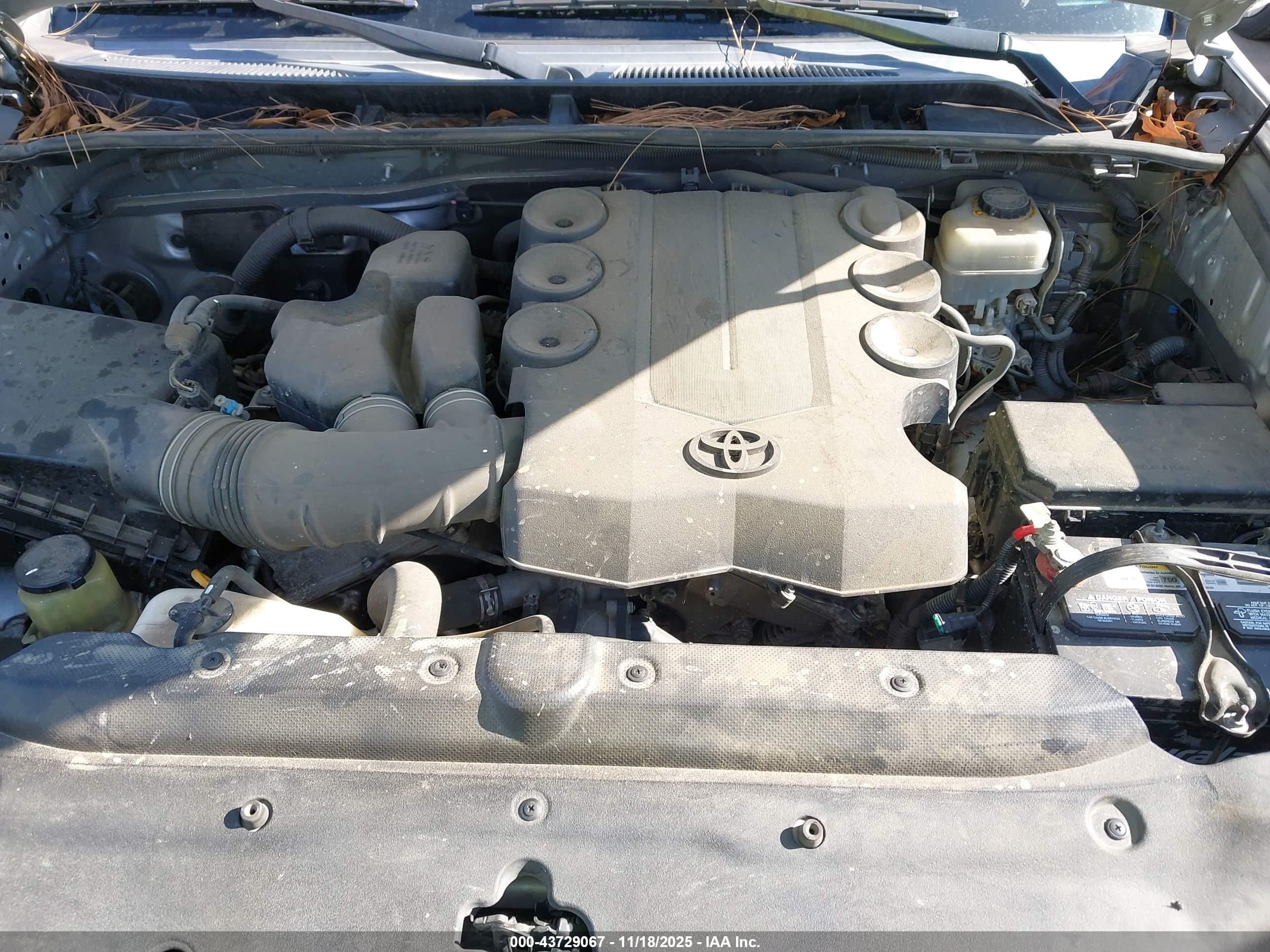 TOYOTA 4RUNNER image 10