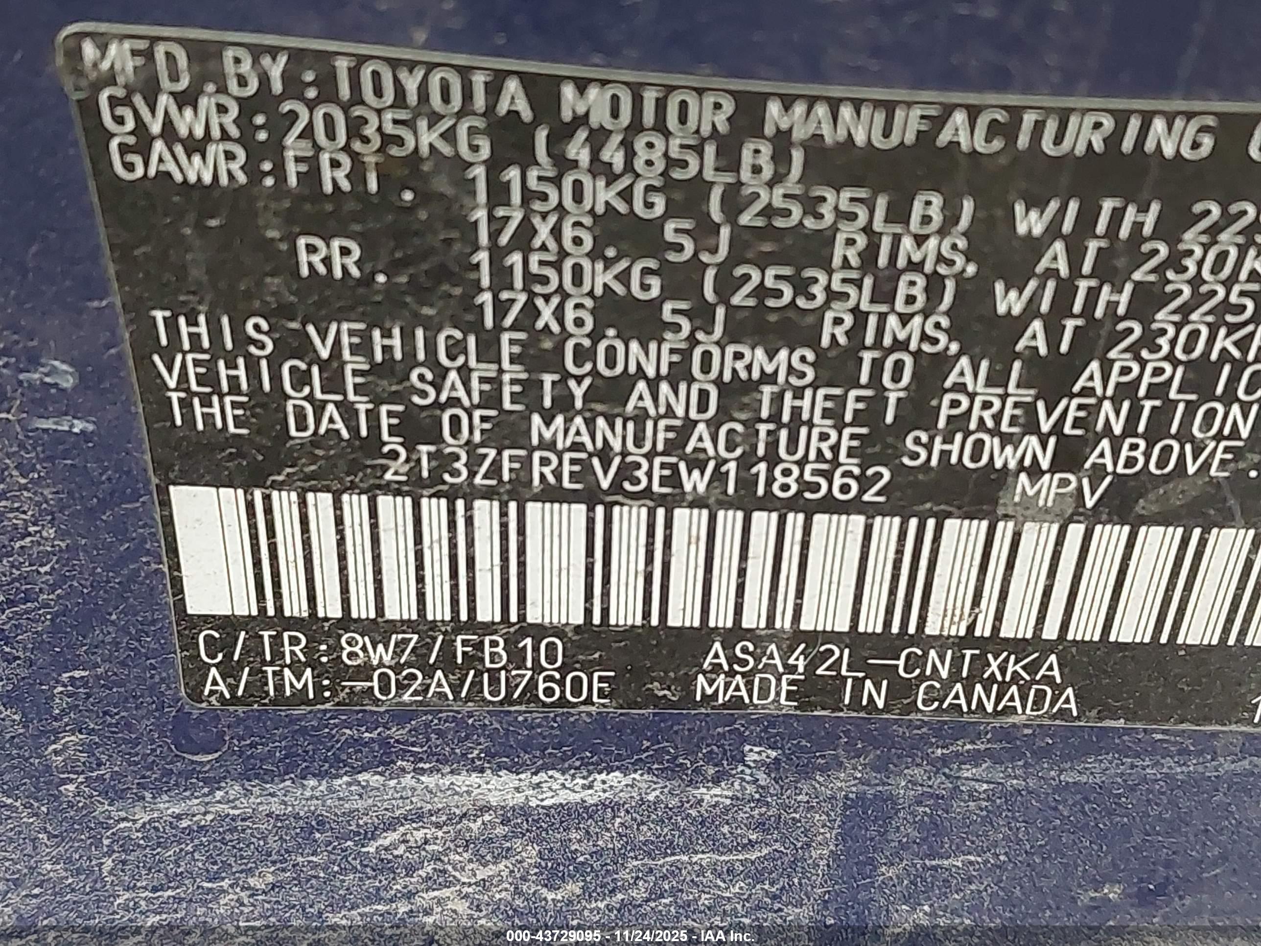 TOYOTA RAV4 image 9