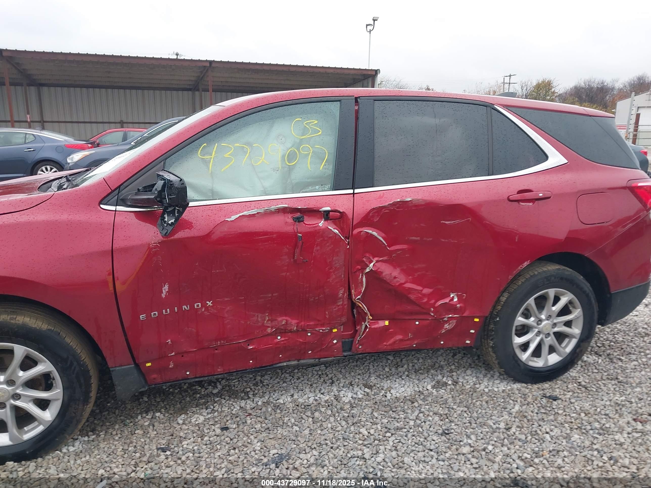 CHEVROLET EQUINOX image 6