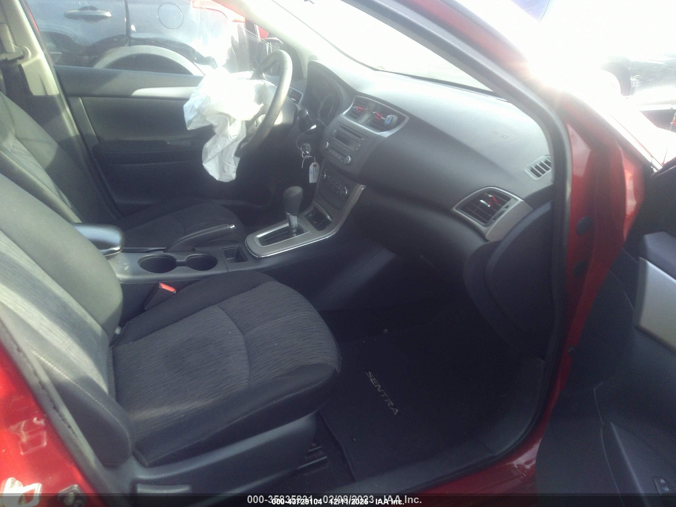 NISSAN SENTRA image 5