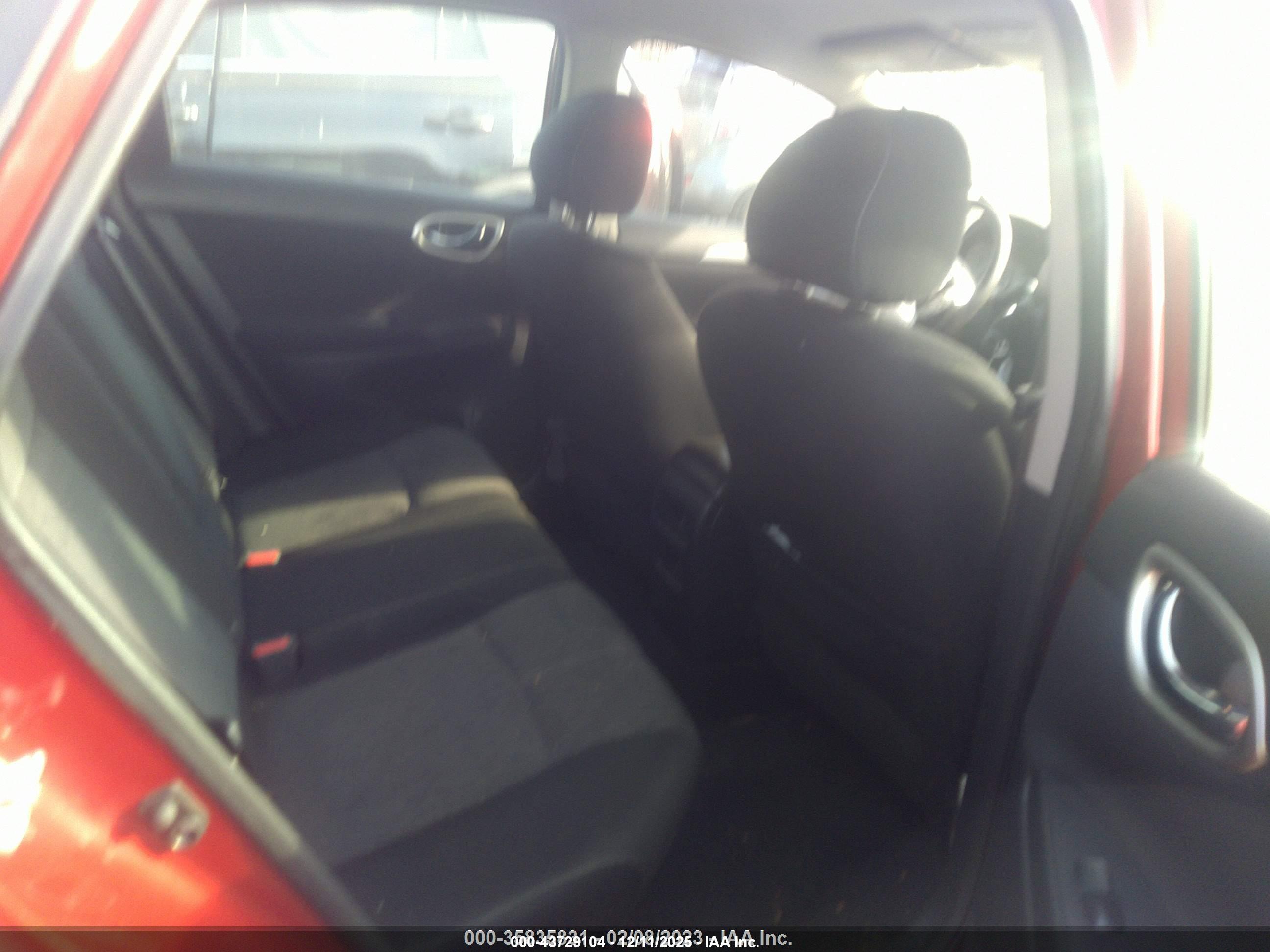 NISSAN SENTRA image 8