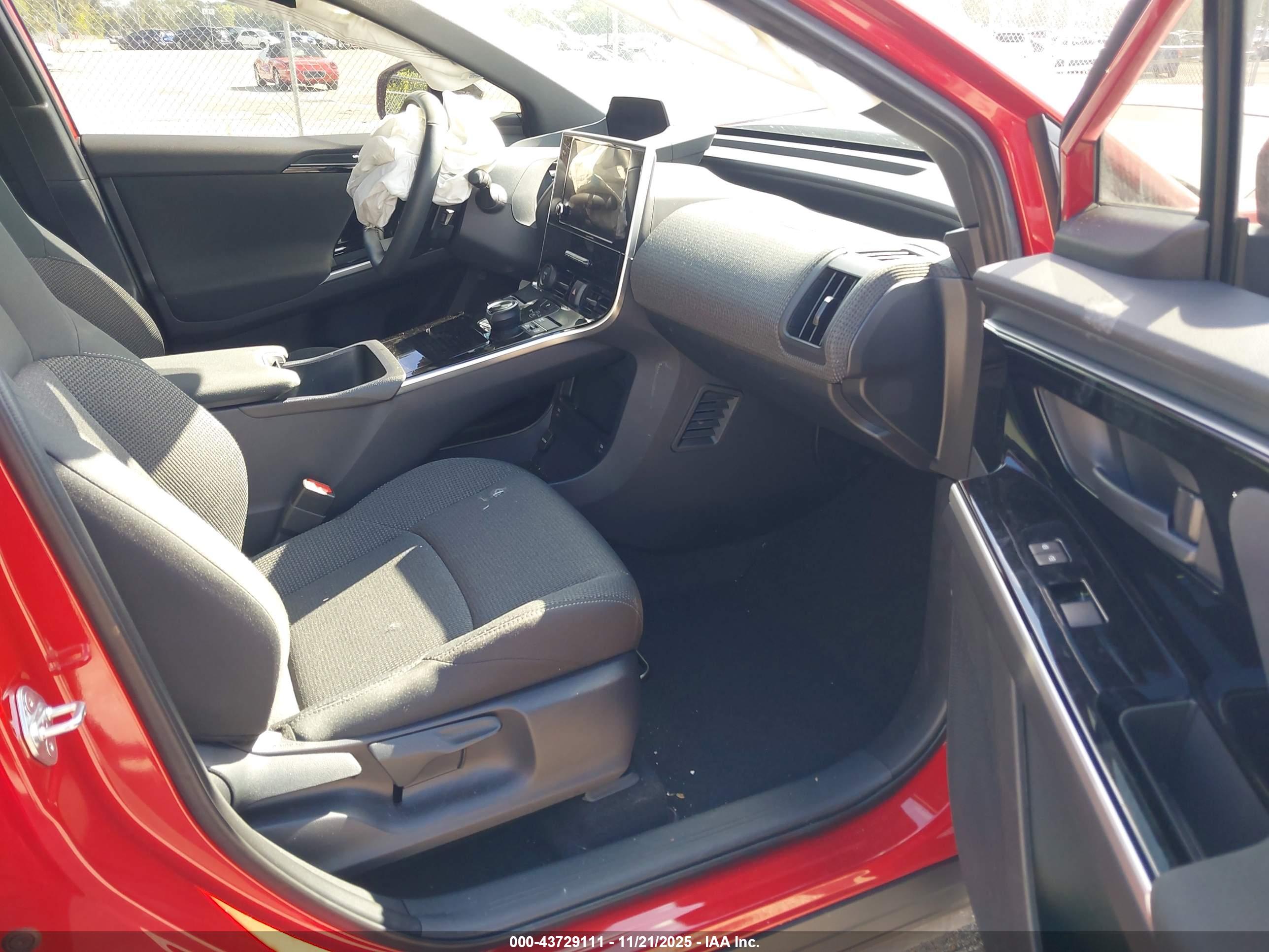 SUBARU SOLTERRA image 5