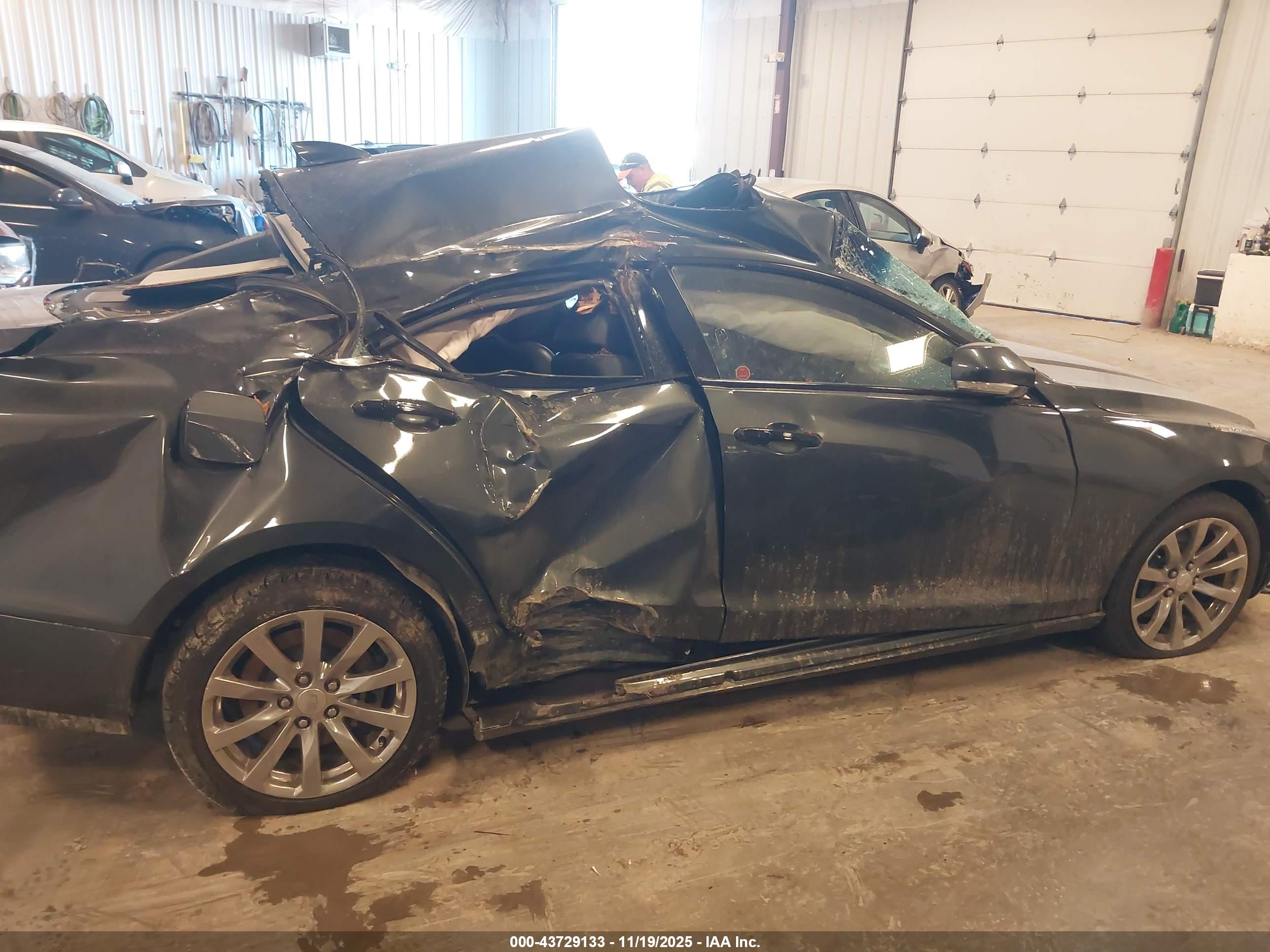 CADILLAC ATS image 6
