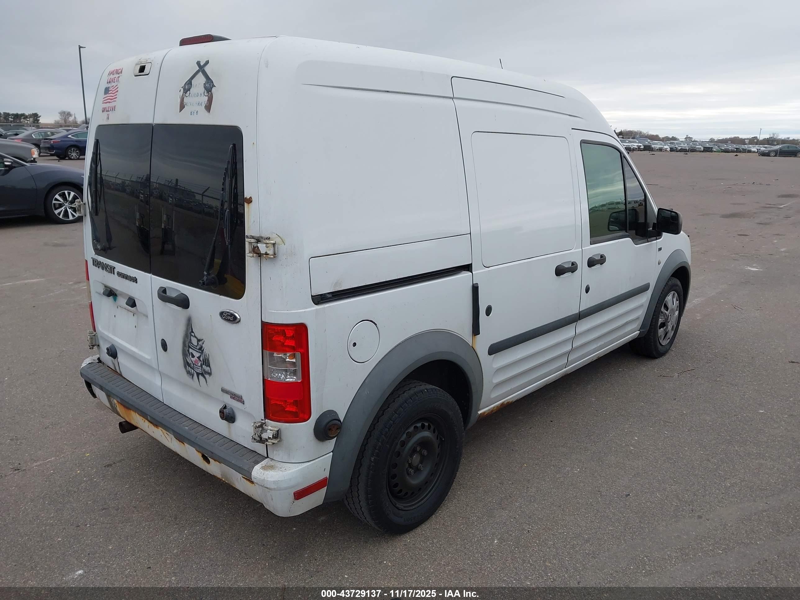FORD TRANSIT image 4