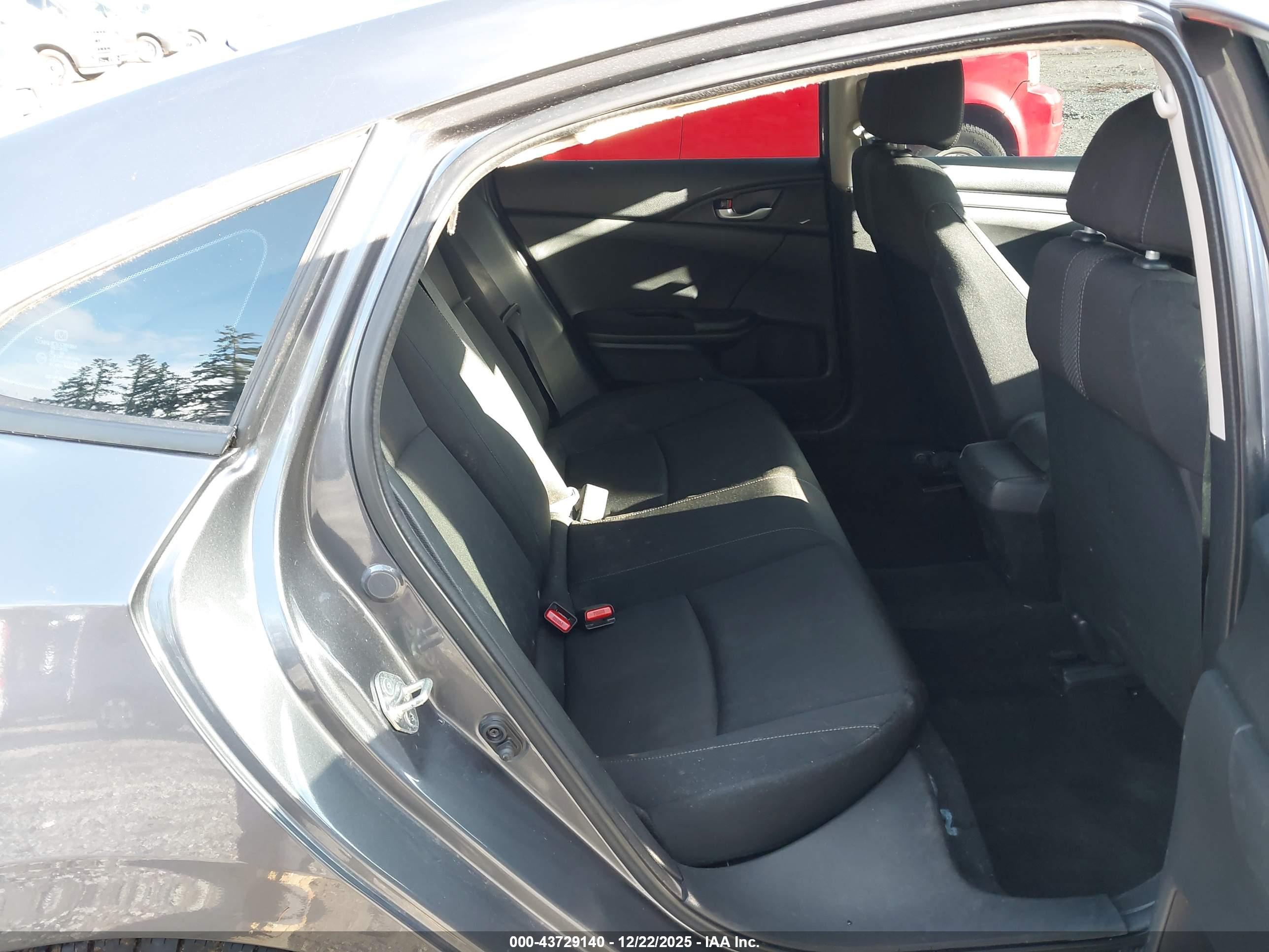 HONDA CIVIC image 8