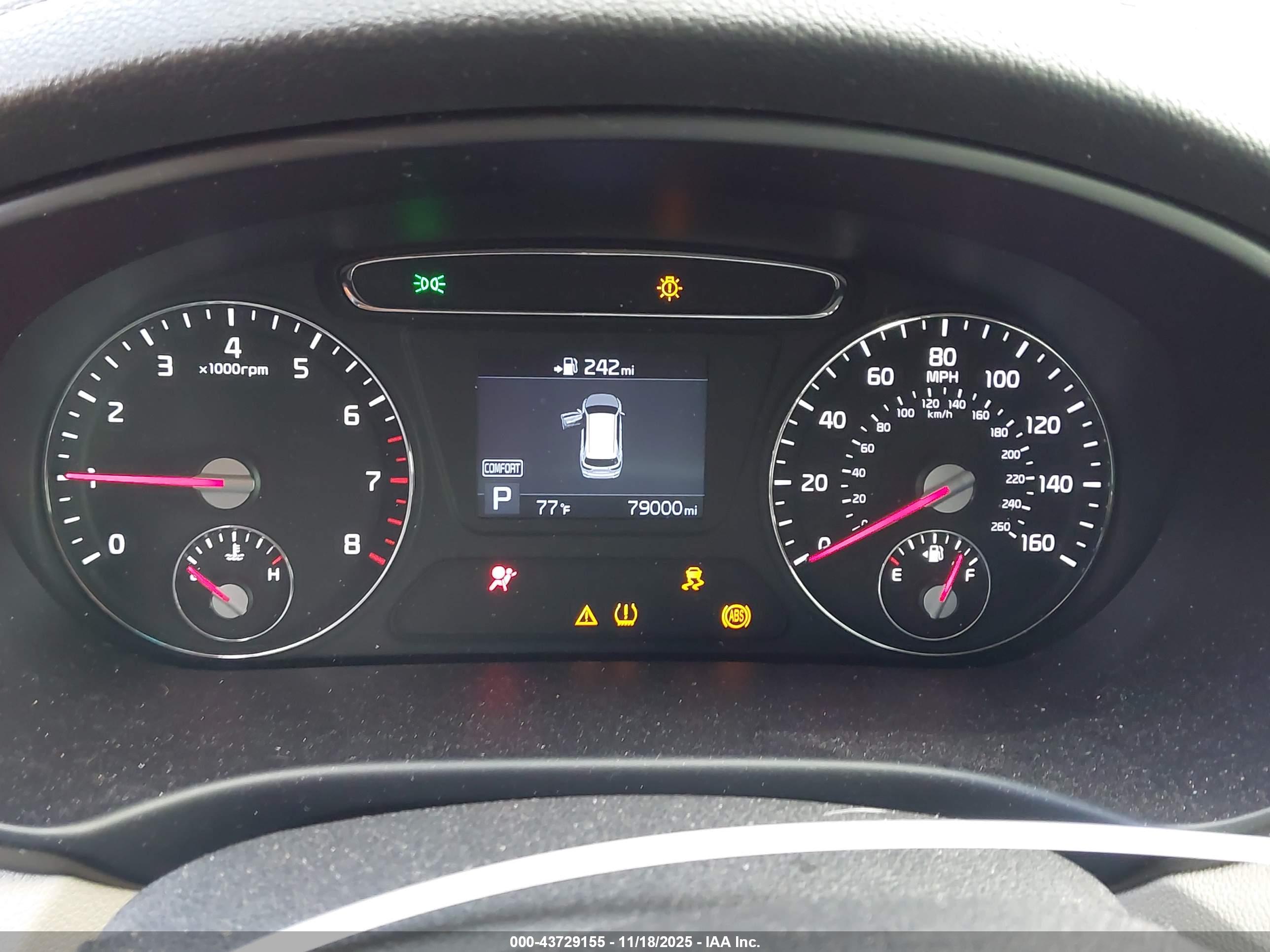 KIA SORENTO image 7