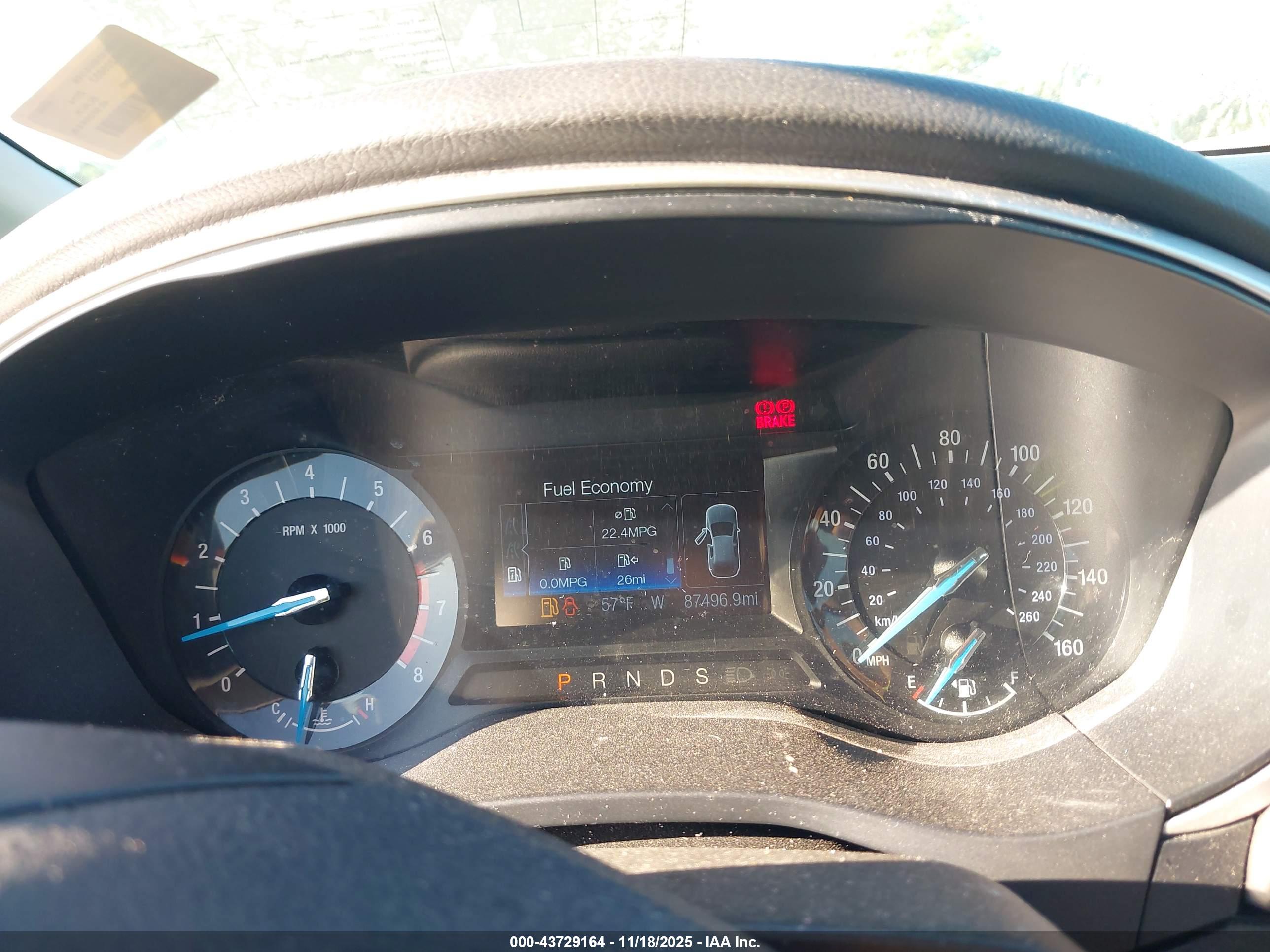FORD FUSION image 7