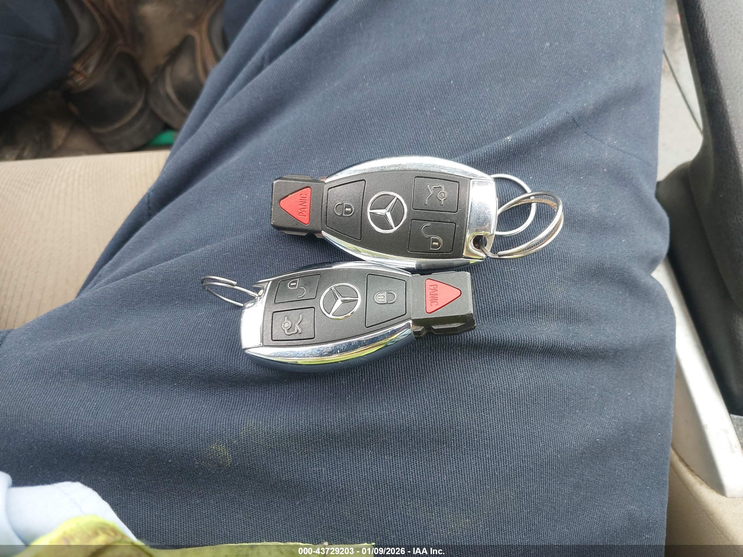 MERCEDES-BENZ GLC image 11