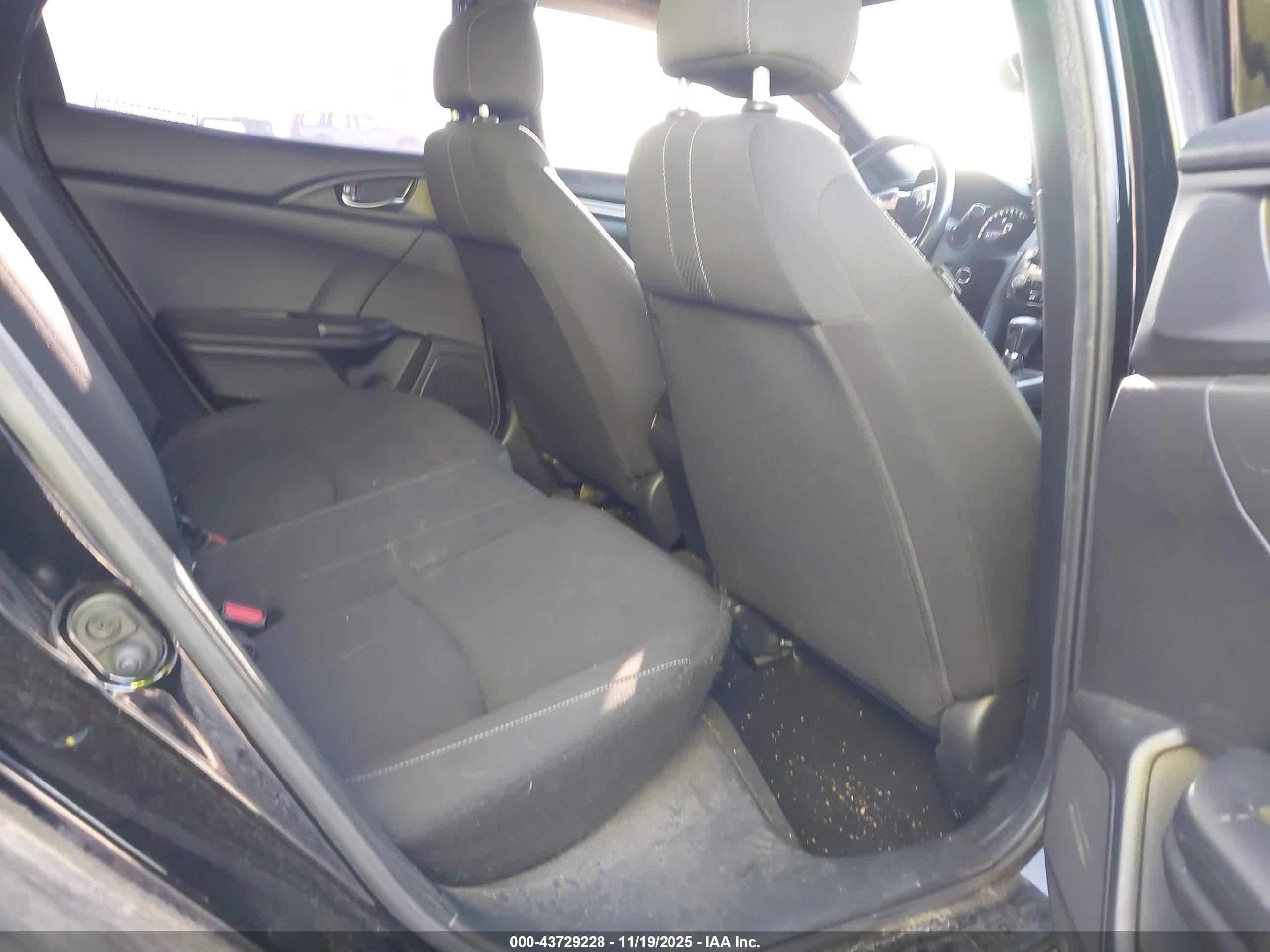 HONDA CIVIC image 8