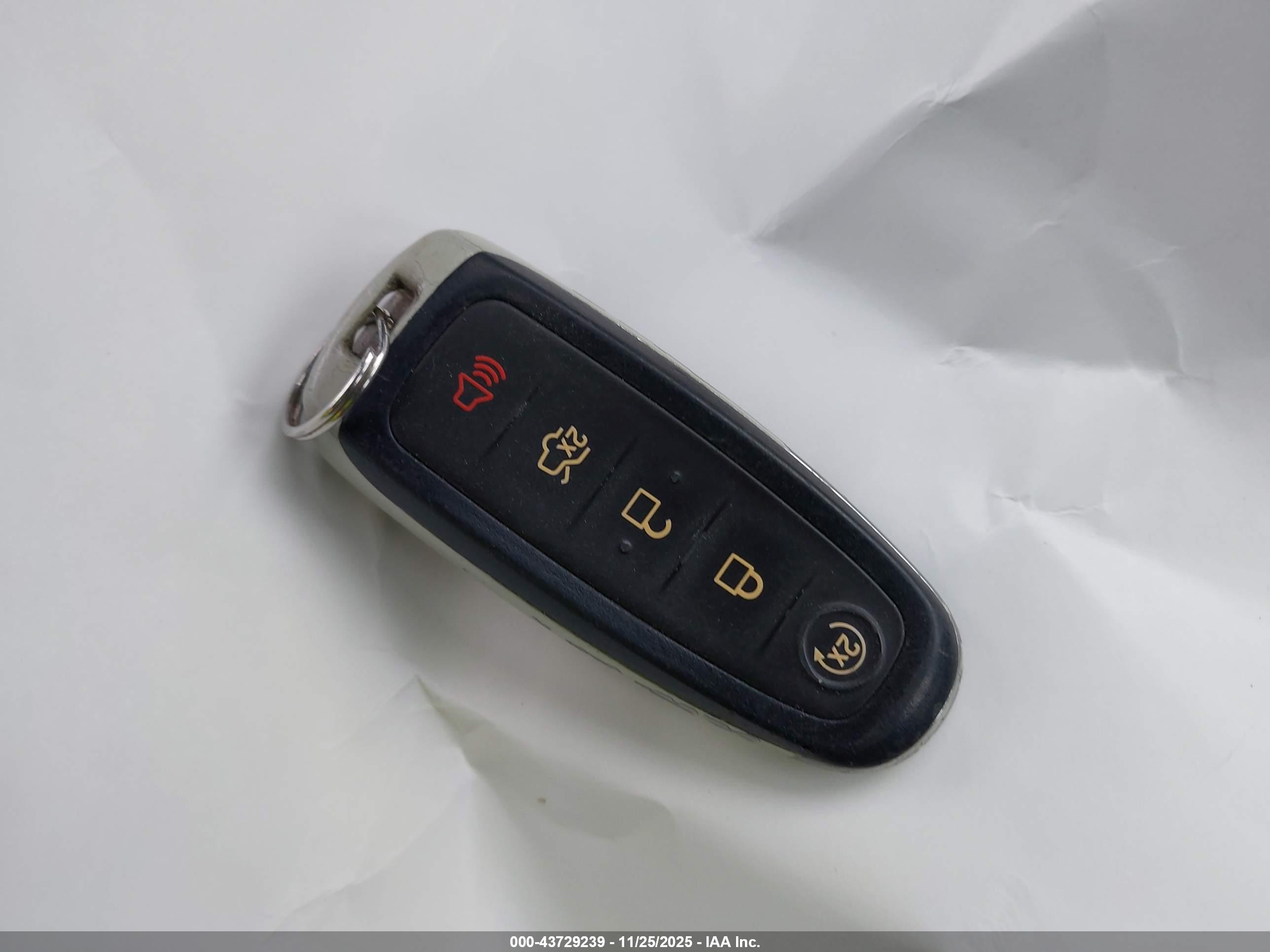 FORD FOCUS image 11