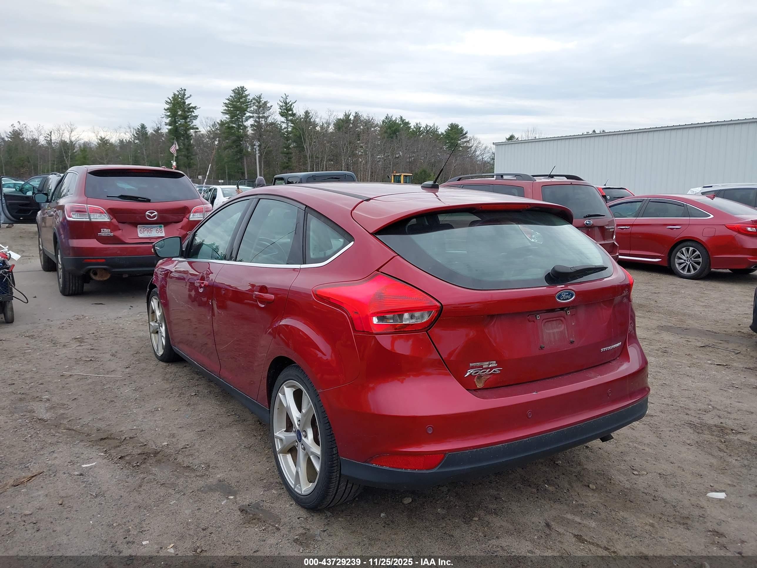 FORD FOCUS image 3