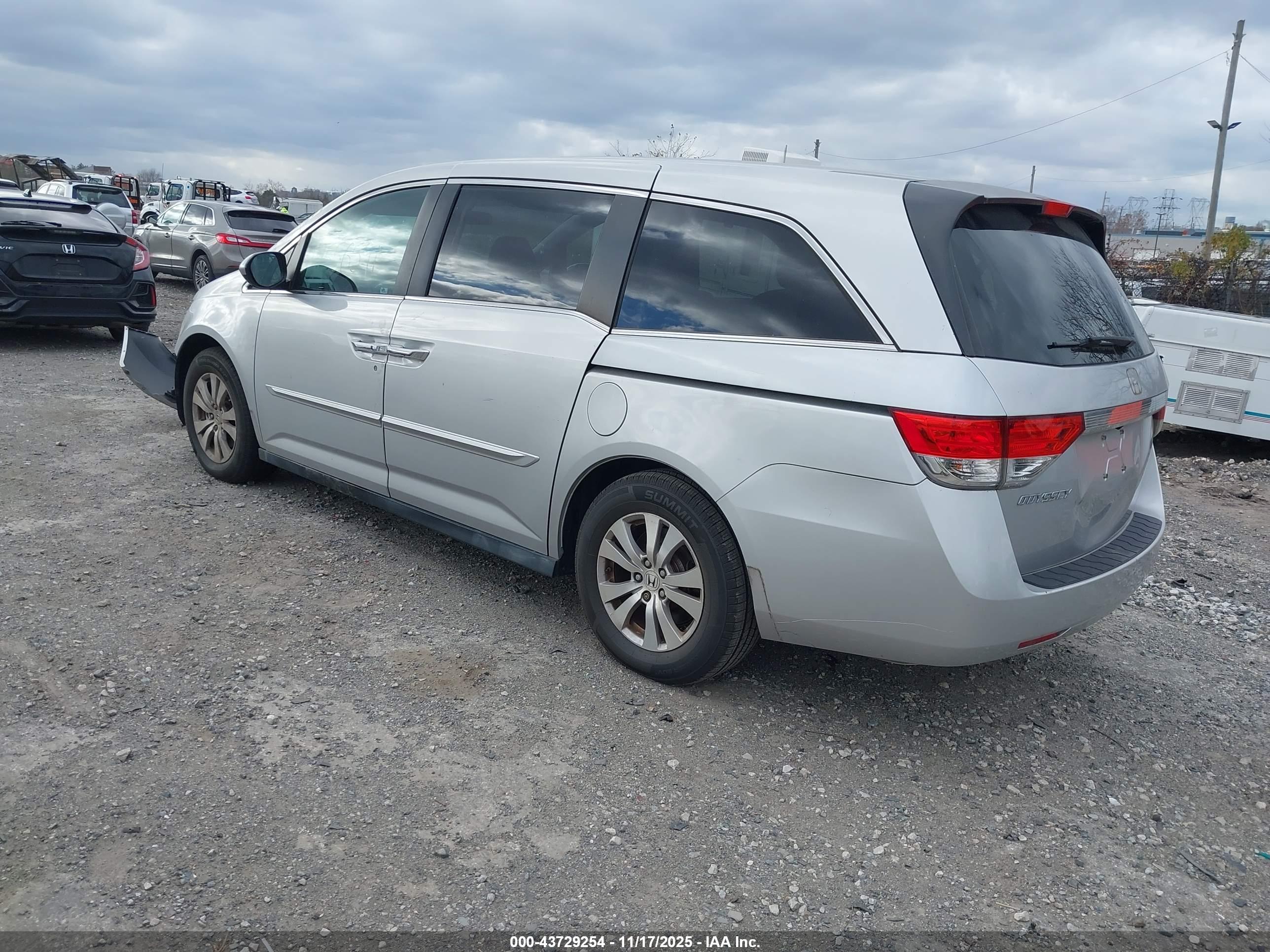 HONDA ODYSSEY image 3