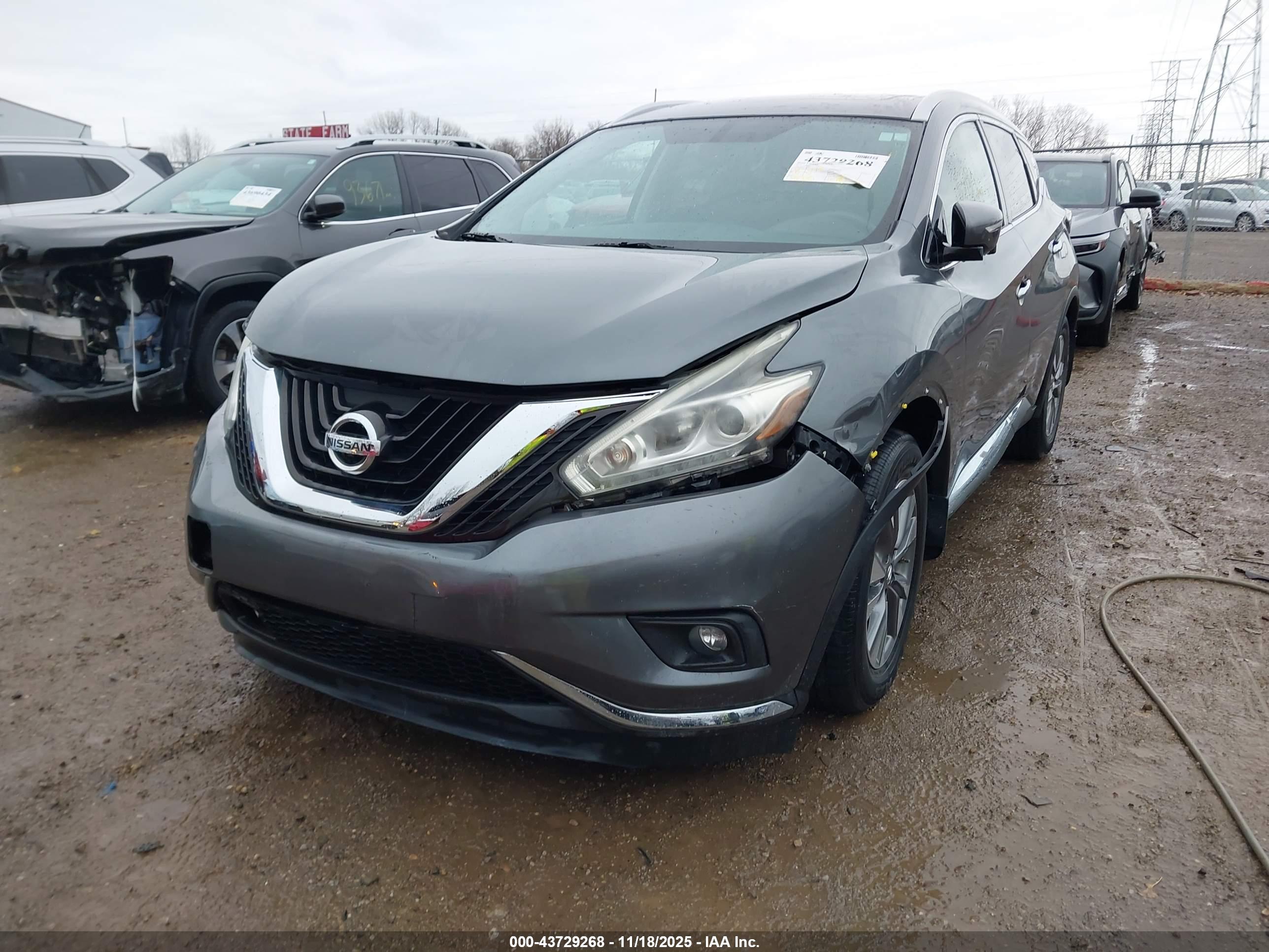 NISSAN MURANO image 2