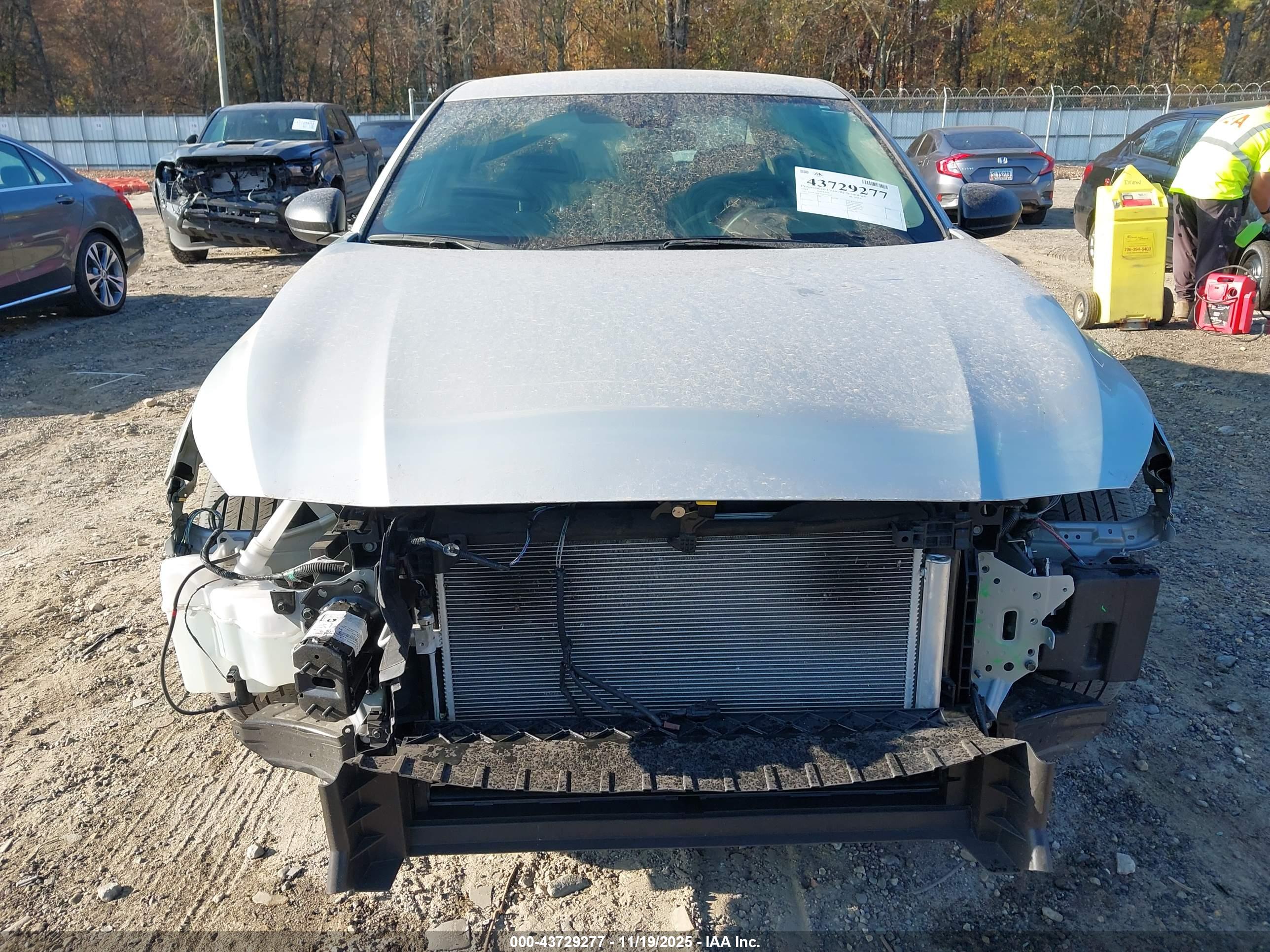 NISSAN ALTIMA image 6