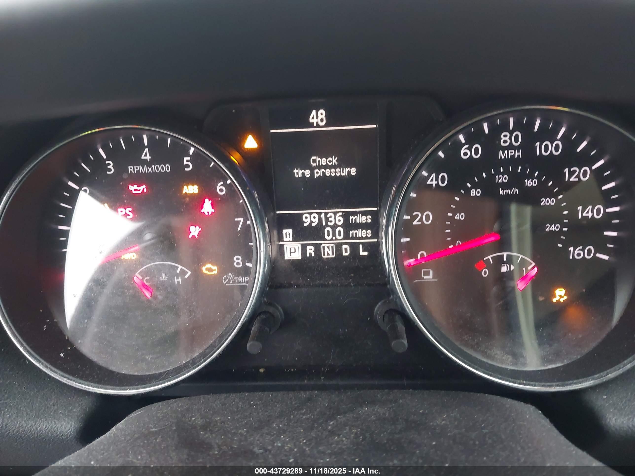 NISSAN ROGUE image 7