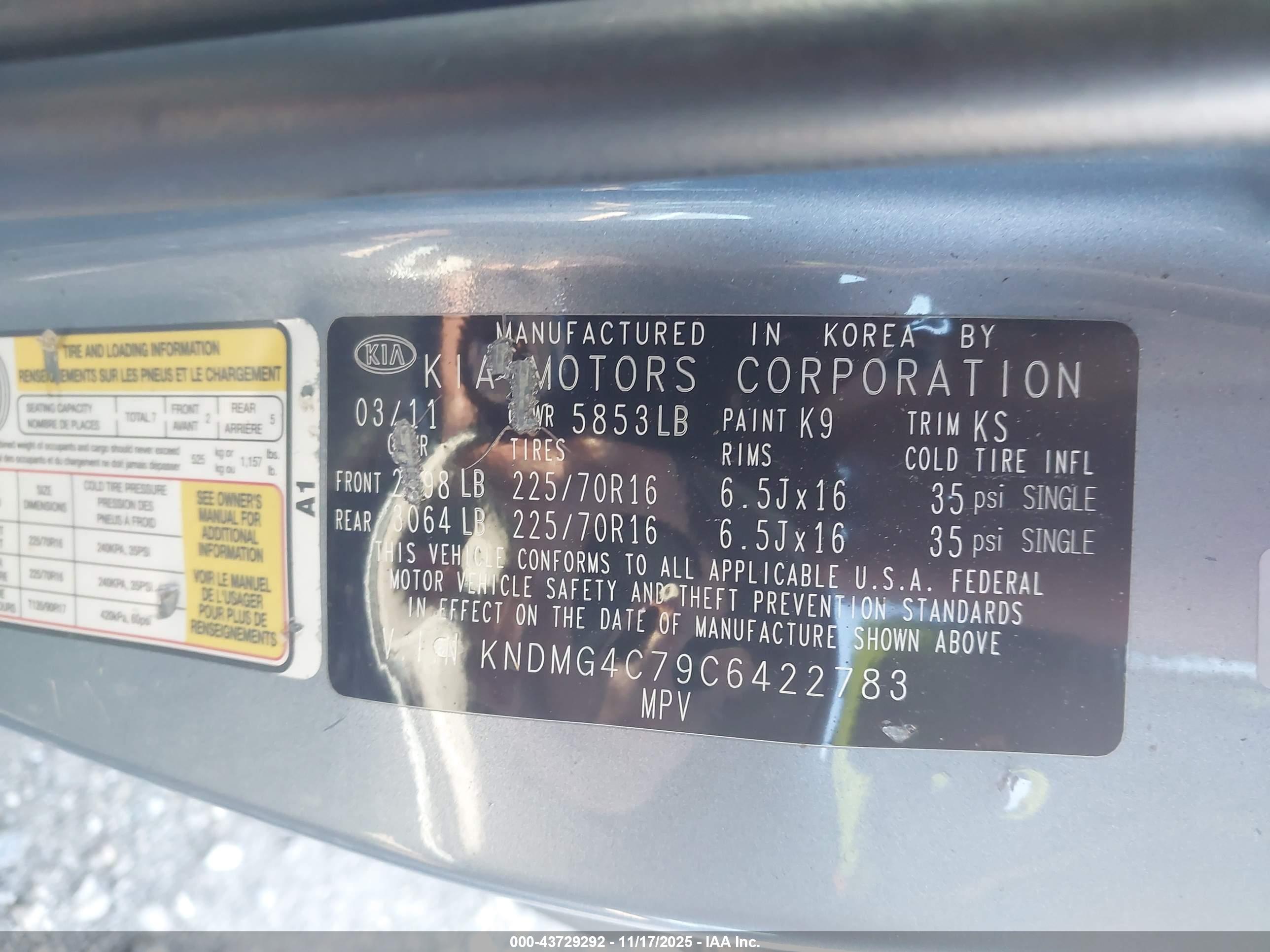 KIA SEDONA image 9