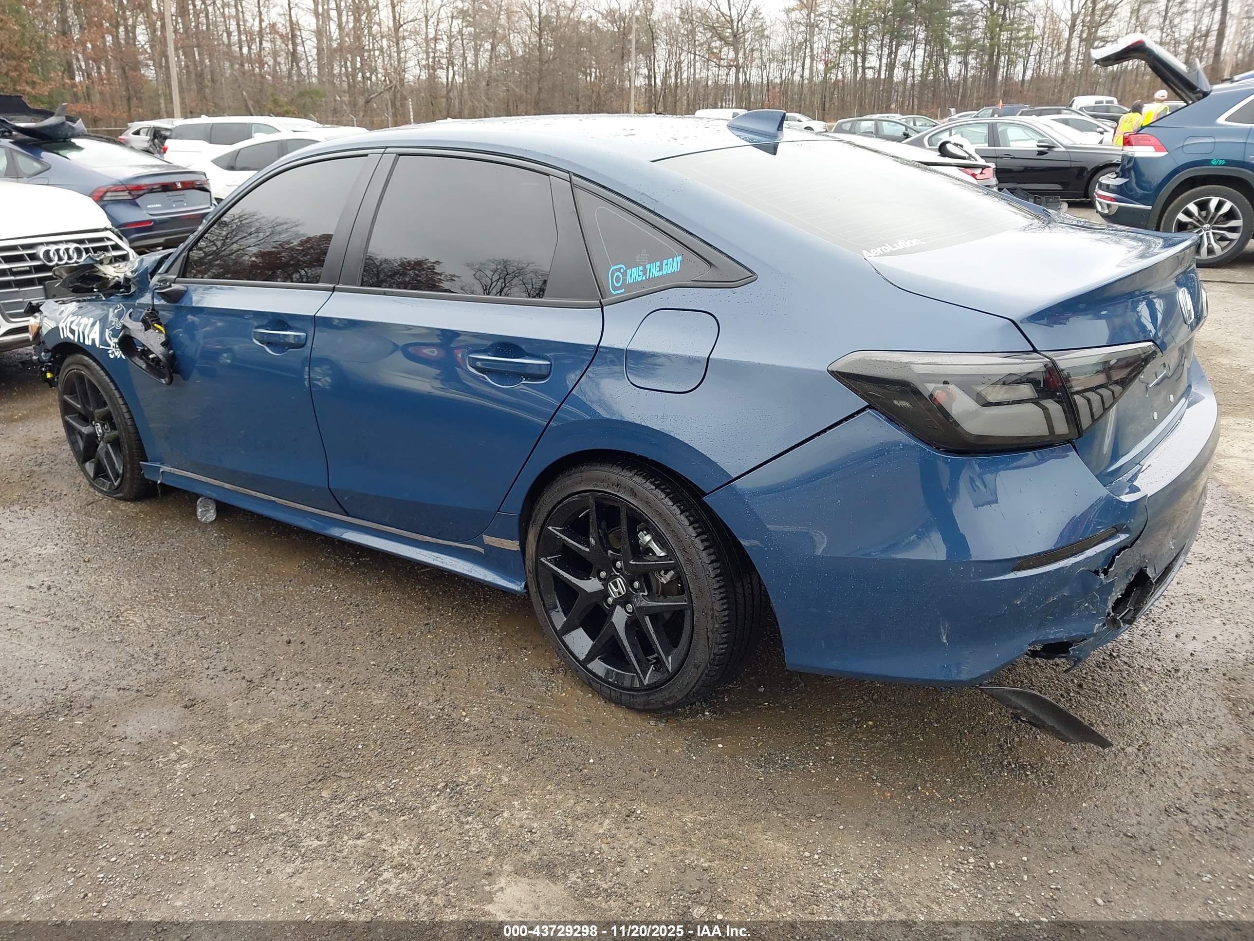HONDA CIVIC image 3