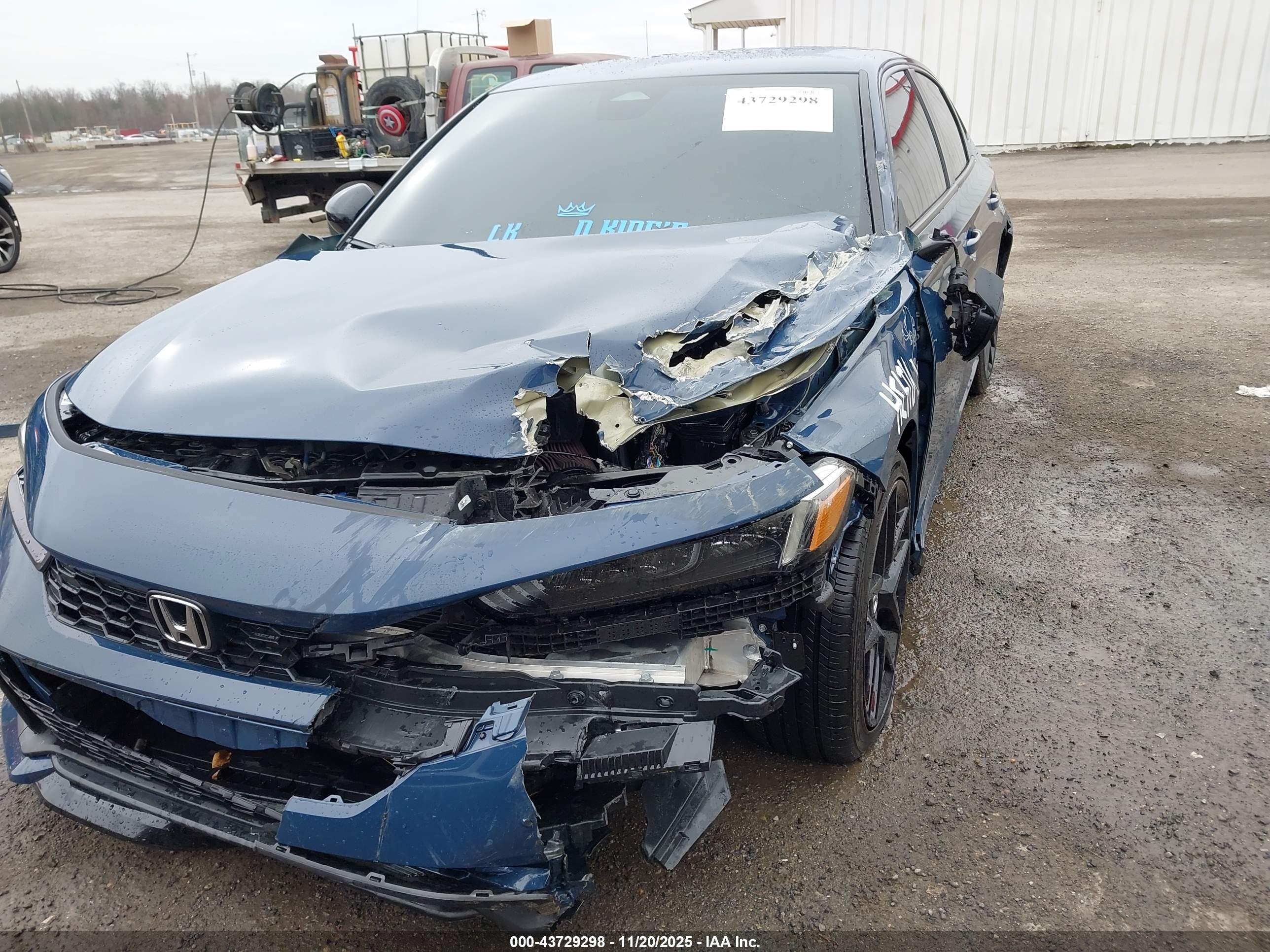 HONDA CIVIC image 6