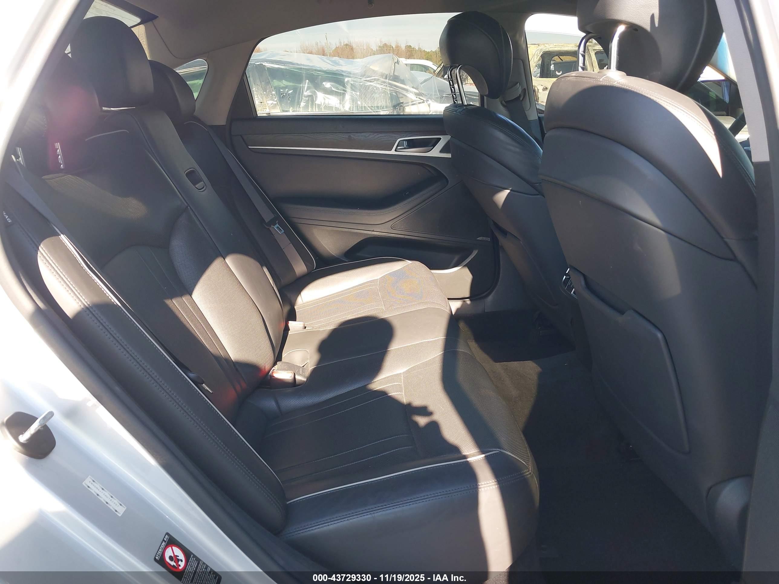 GENESIS G80 image 8