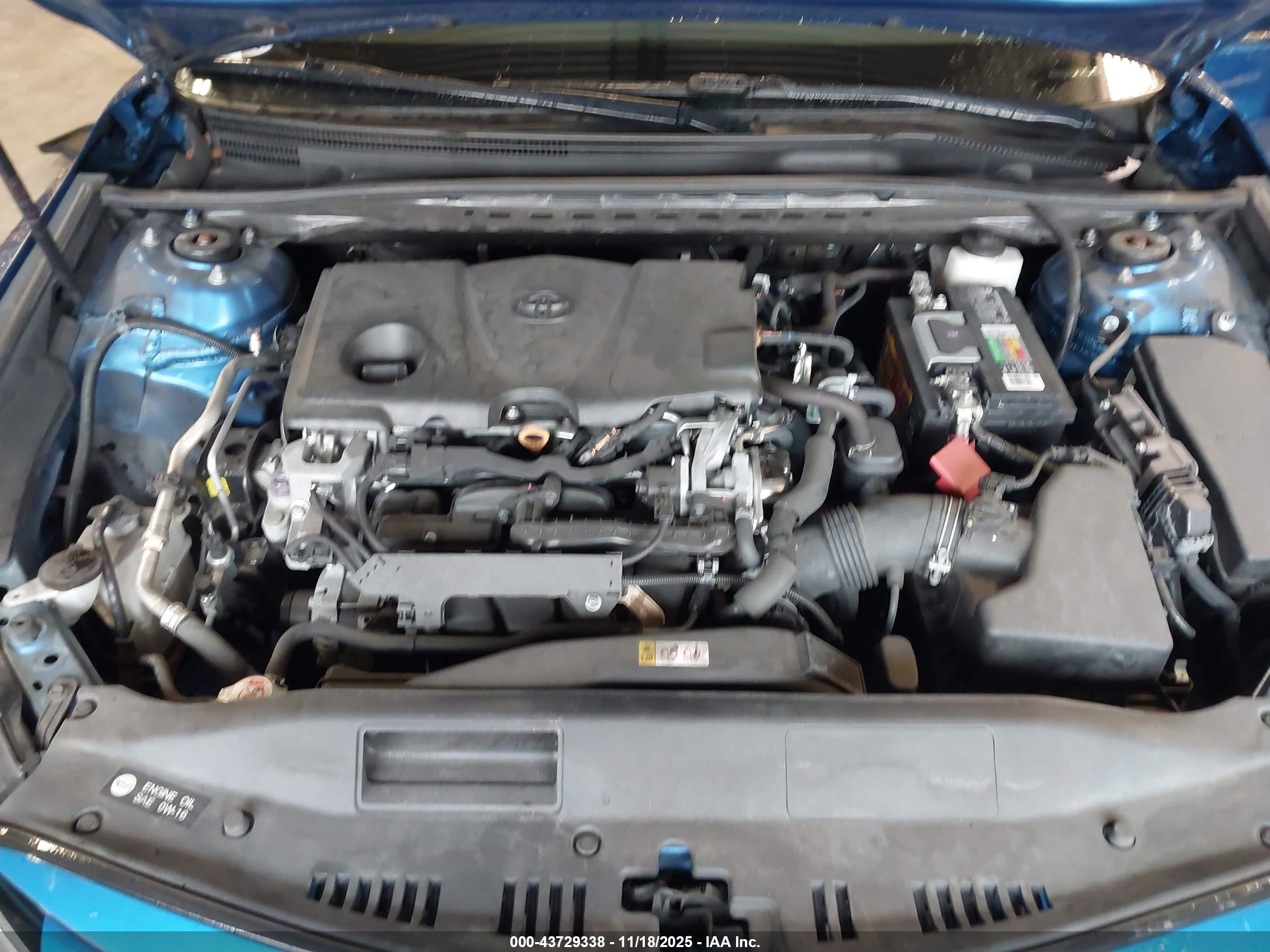 TOYOTA CAMRY image 10
