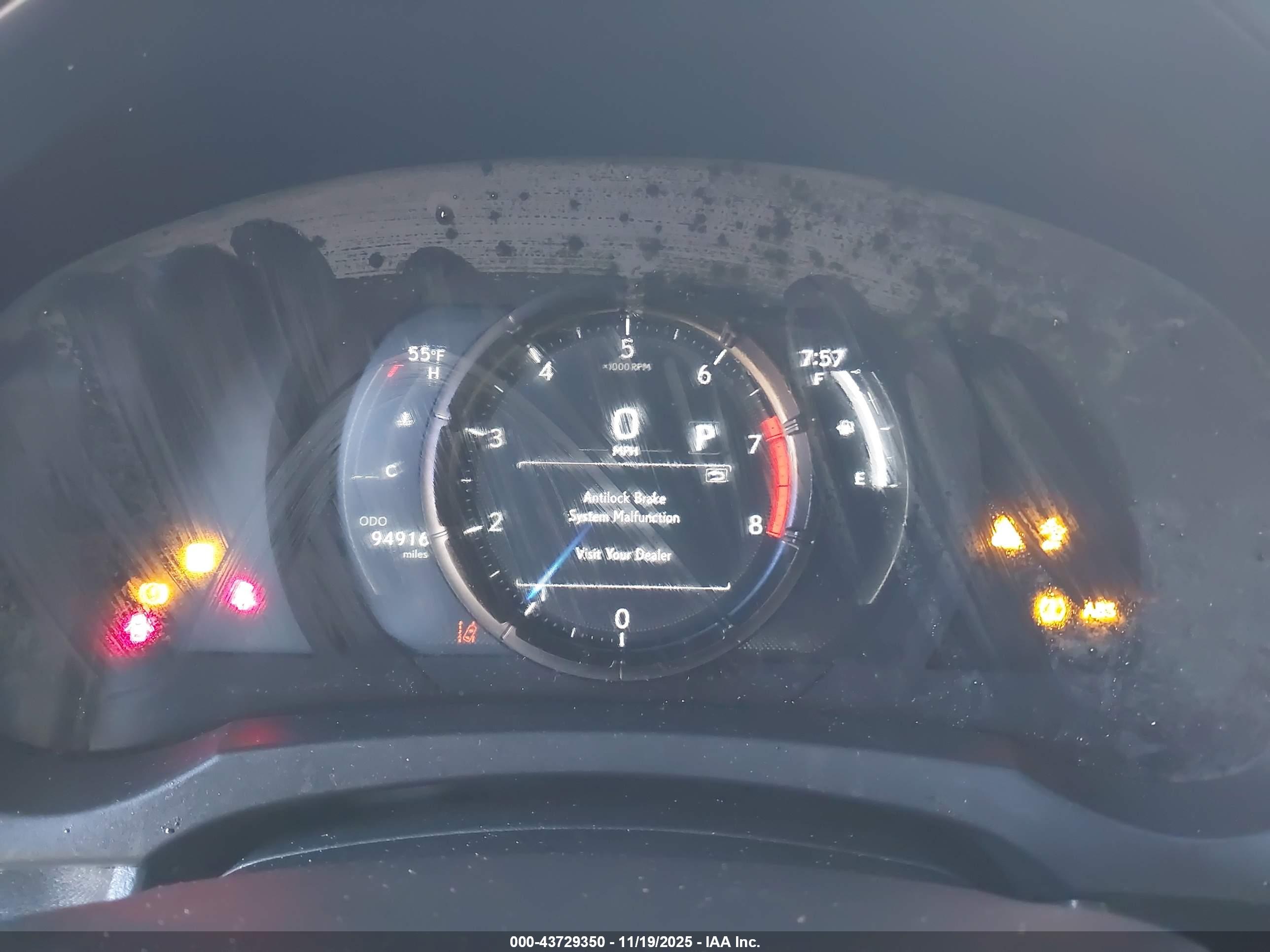 LEXUS RC image 7