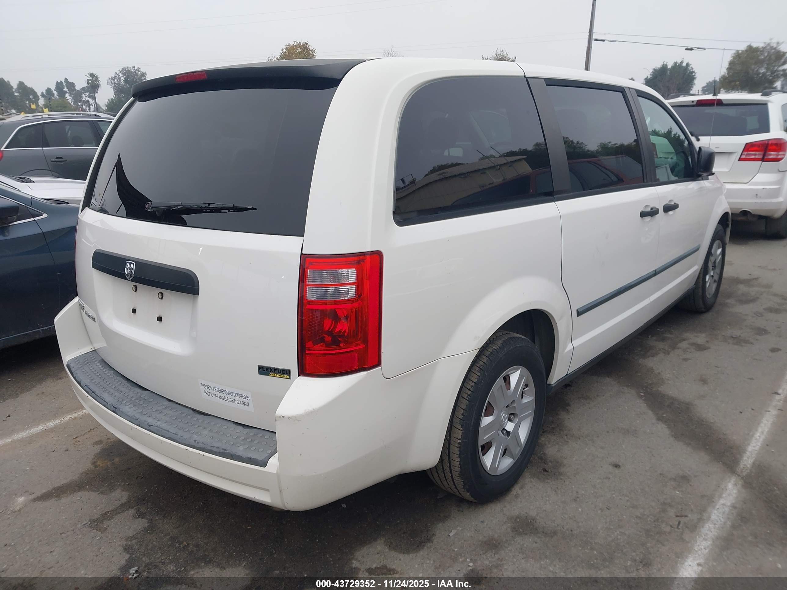 DODGE GRAND image 4