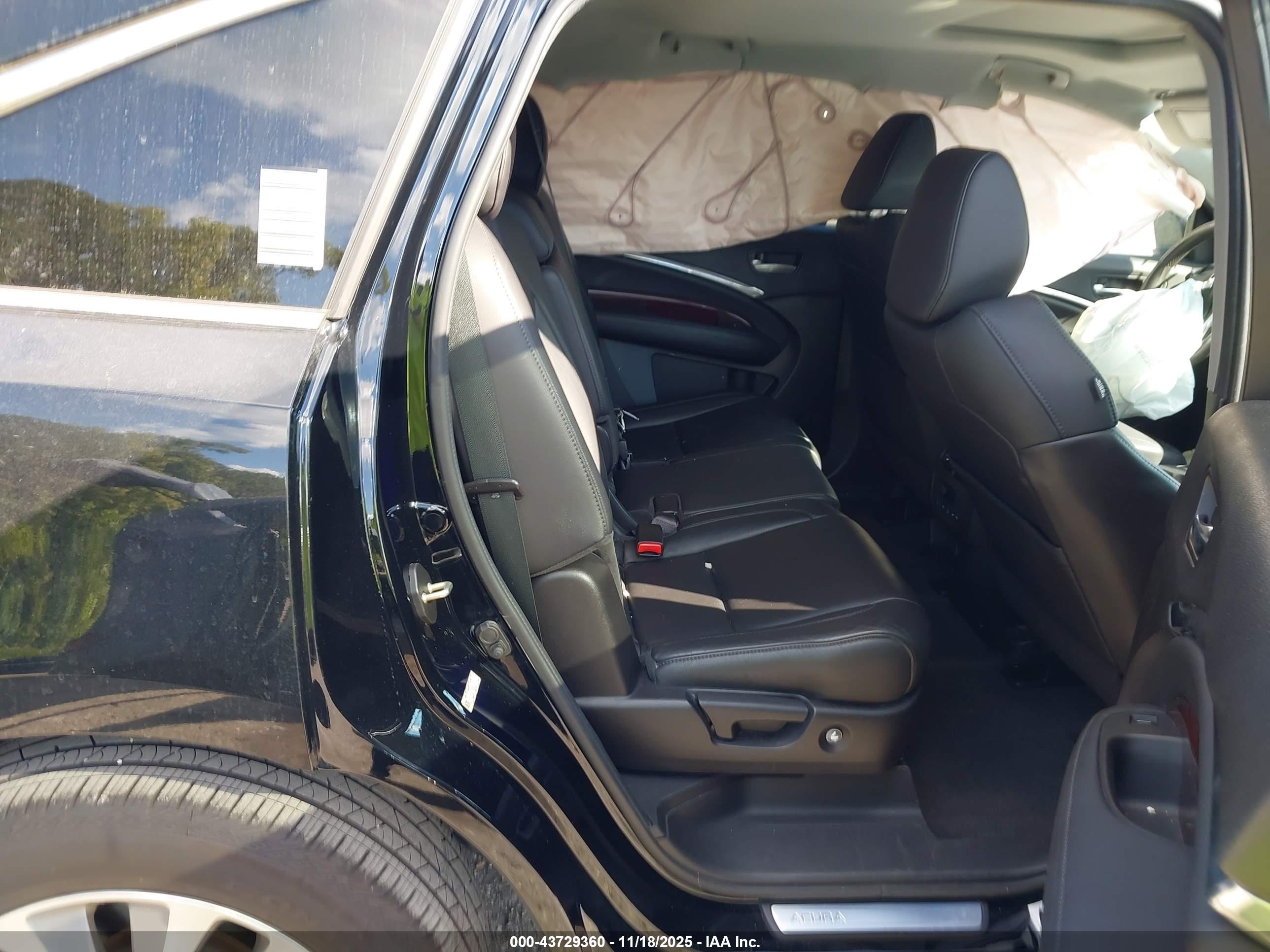 ACURA MDX image 8