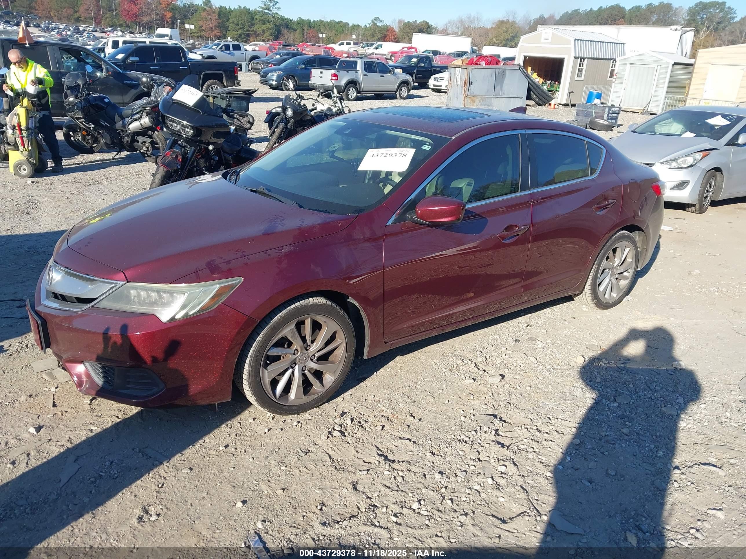 ACURA ILX image 2
