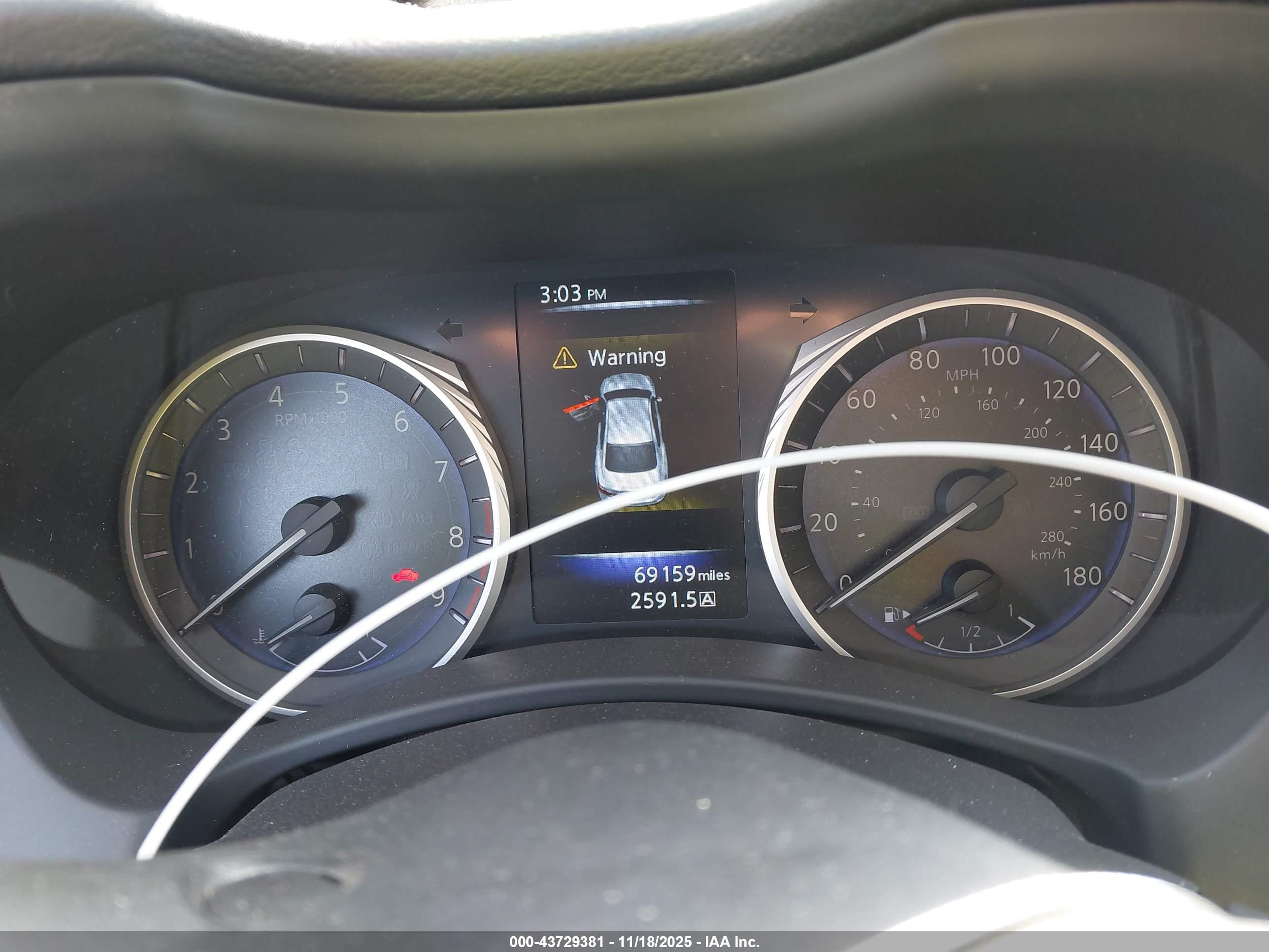 INFINITI Q50 image 7
