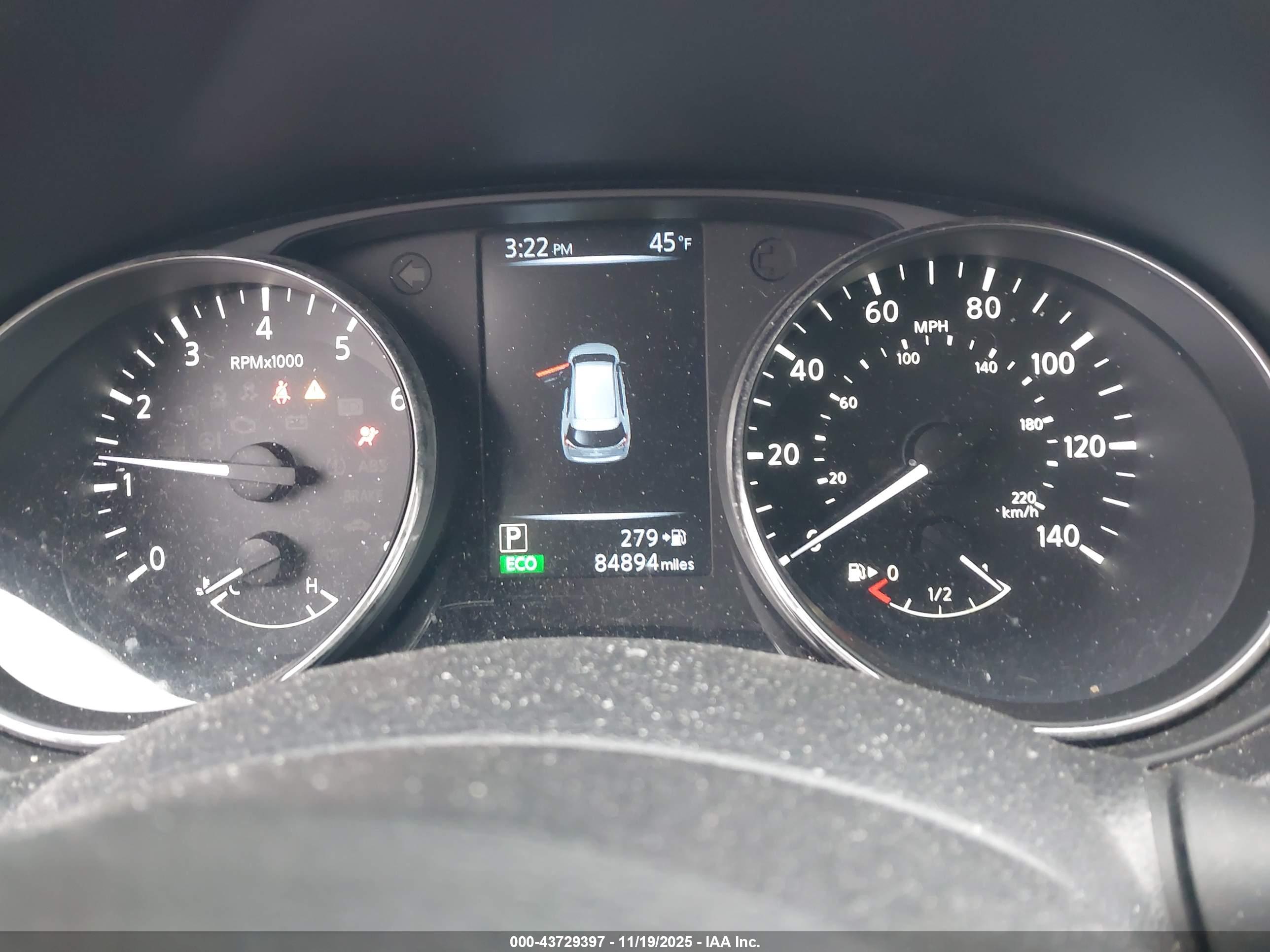 NISSAN ROGUE image 7