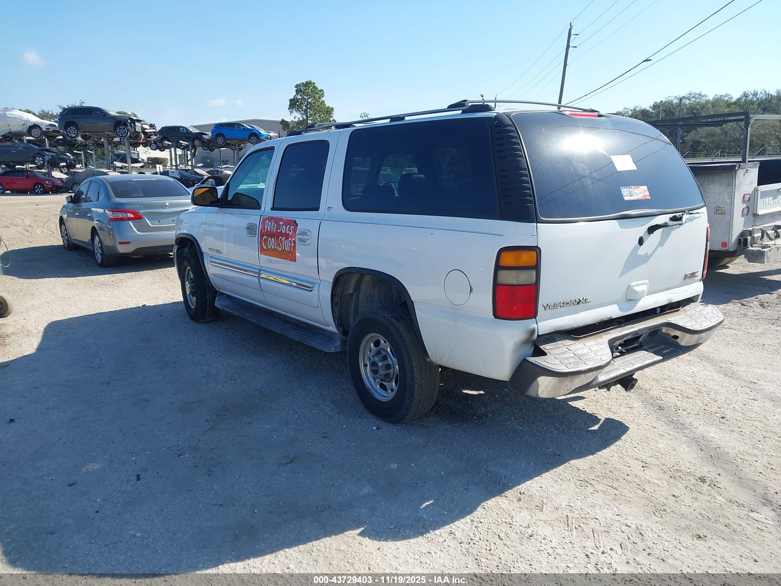 GMC YUKON image 3