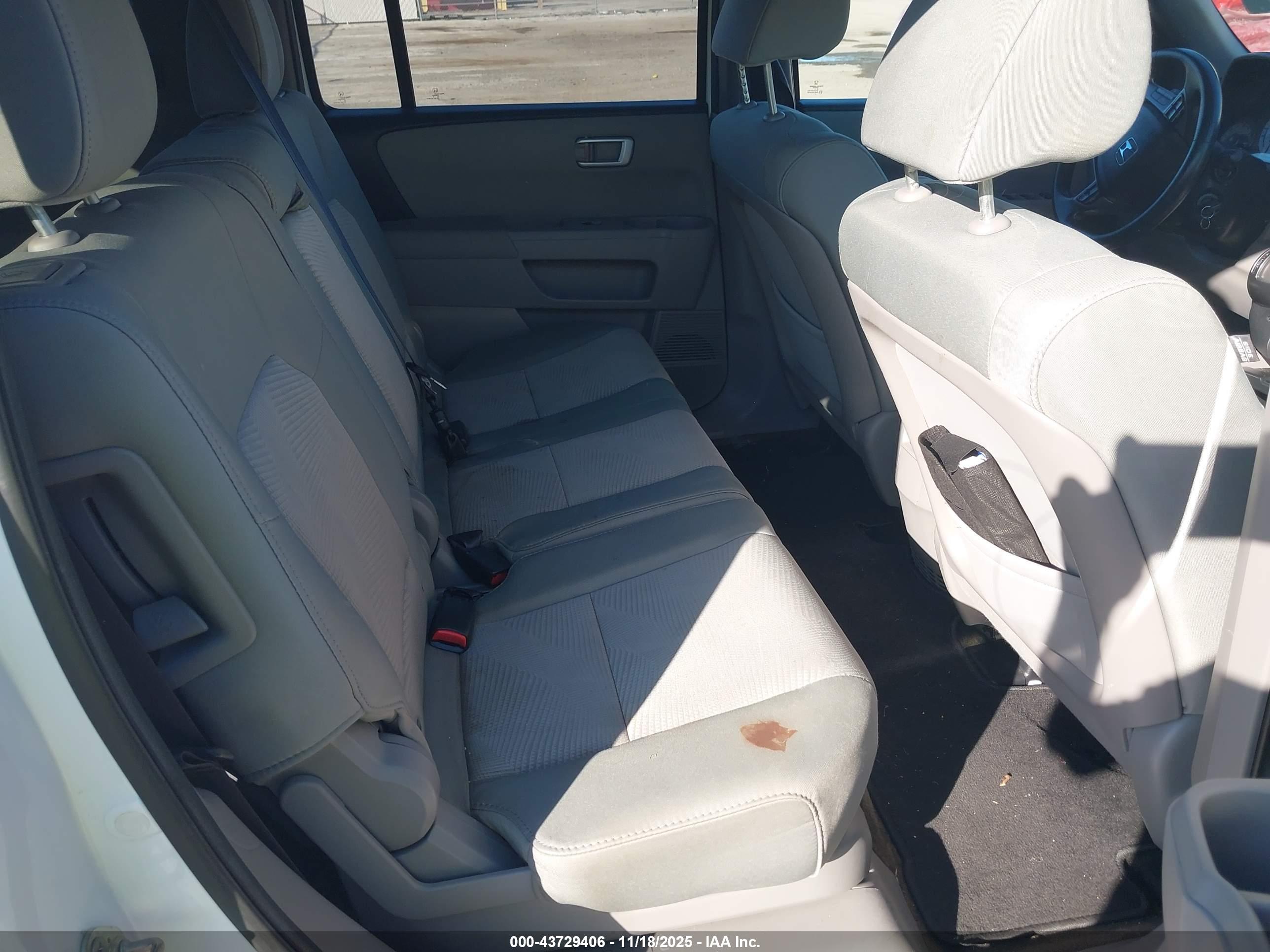 HONDA PILOT image 8