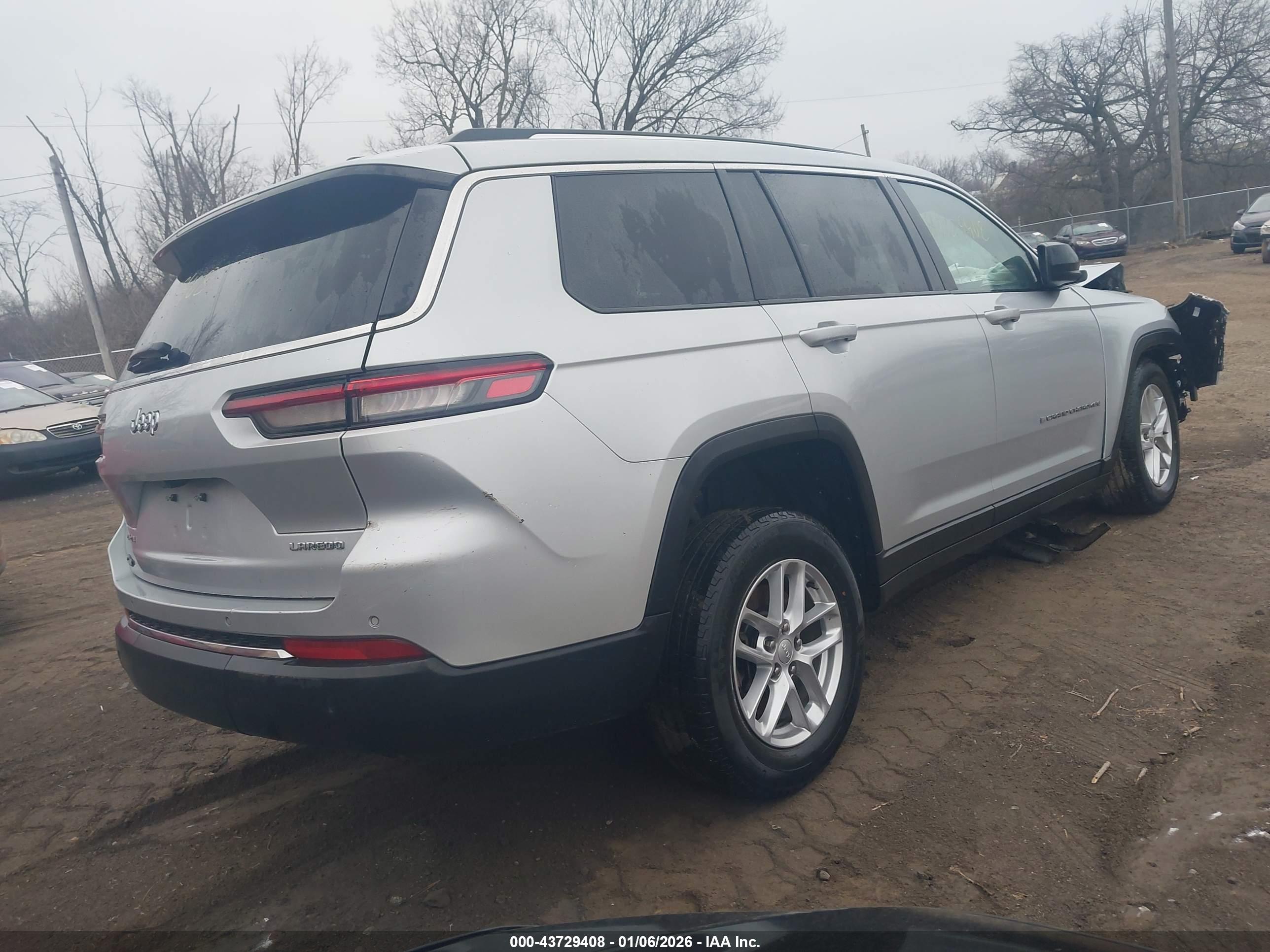 JEEP GRAND image 4