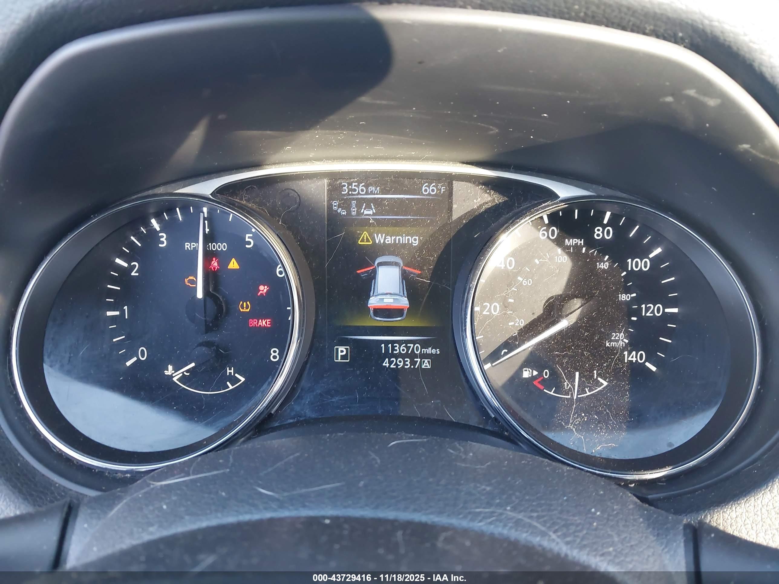 NISSAN ROGUE image 7