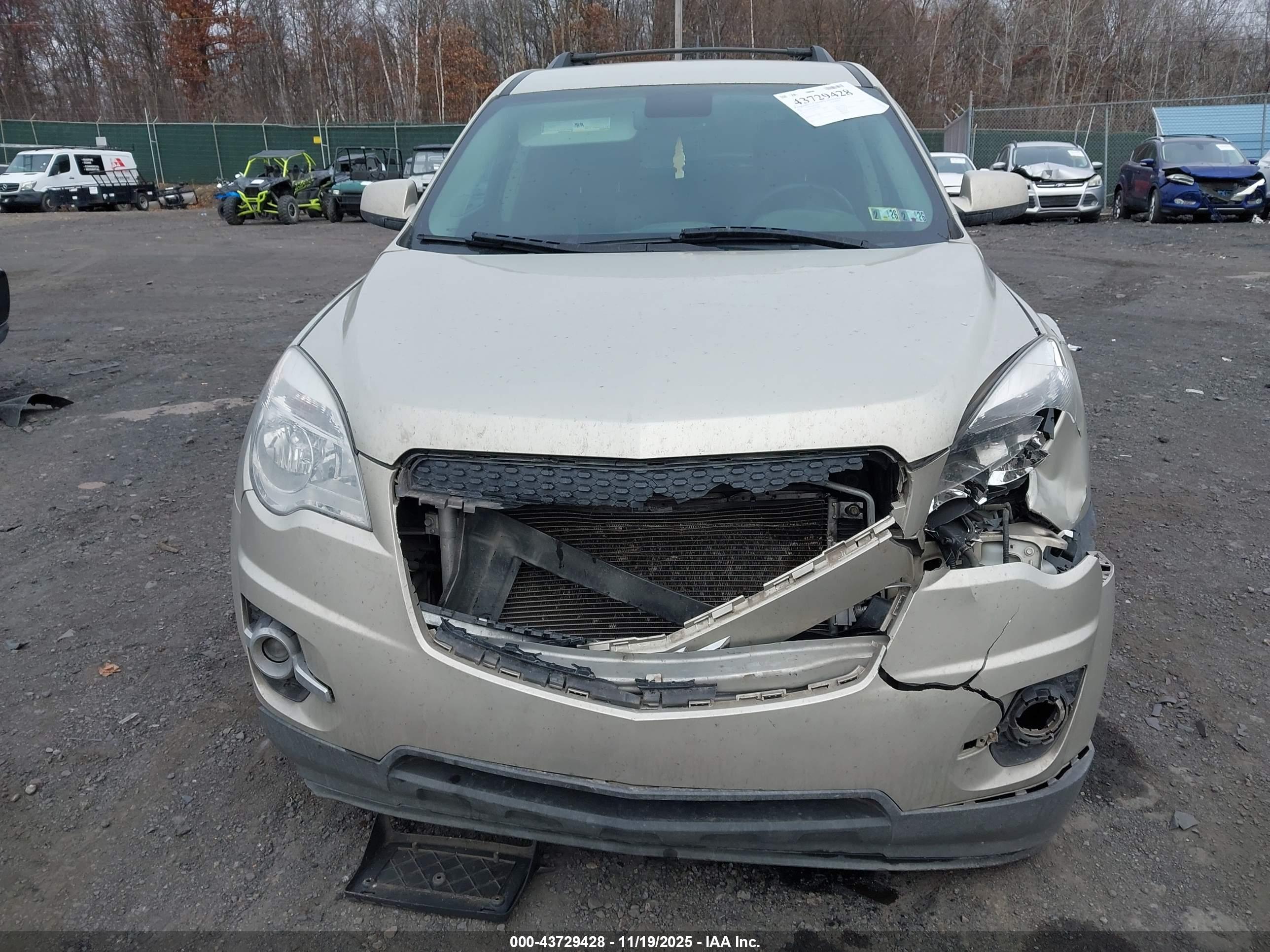 CHEVROLET EQUINOX image 6